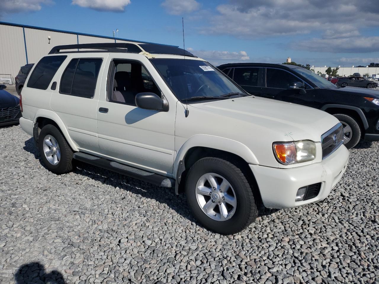 2003 Nissan Pathfinder Le White vin: JN8DR09Y43W834794