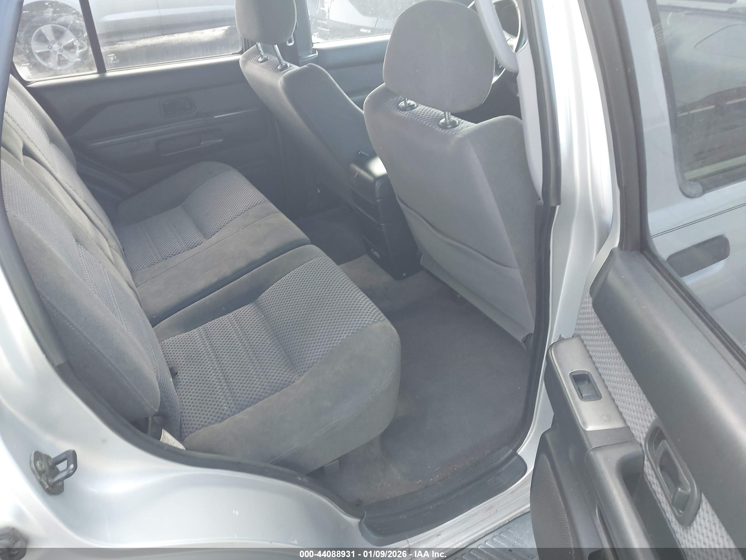 2003 Nissan Pathfinder Se Gray vin: JN8DR09Y43W838554