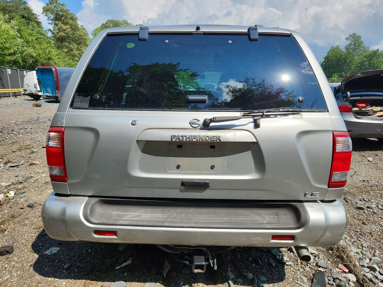 2003 Nissan Pathfinder Se Silver vin: JN8DR09Y63W820976
