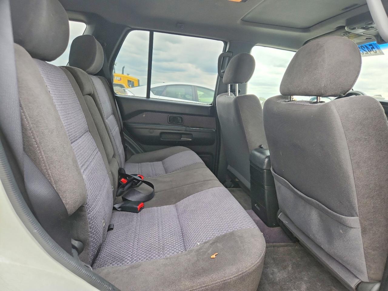 2004 Nissan Pathfinder Se White vin: JN8DR09Y64W910212
