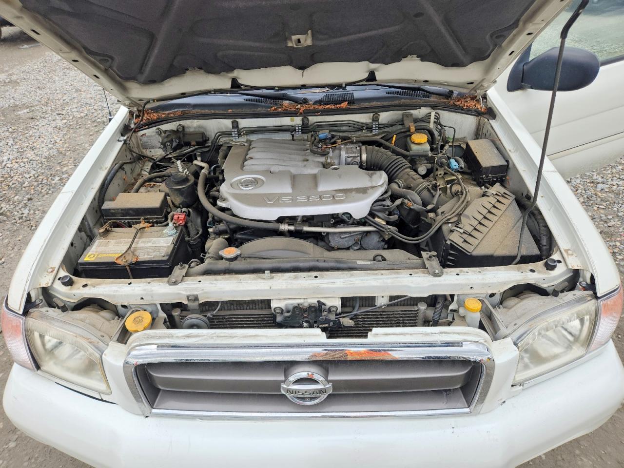 2004 Nissan Pathfinder Se White vin: JN8DR09Y64W910212