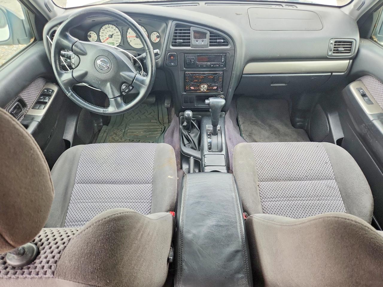 2004 Nissan Pathfinder Se White vin: JN8DR09Y64W910212