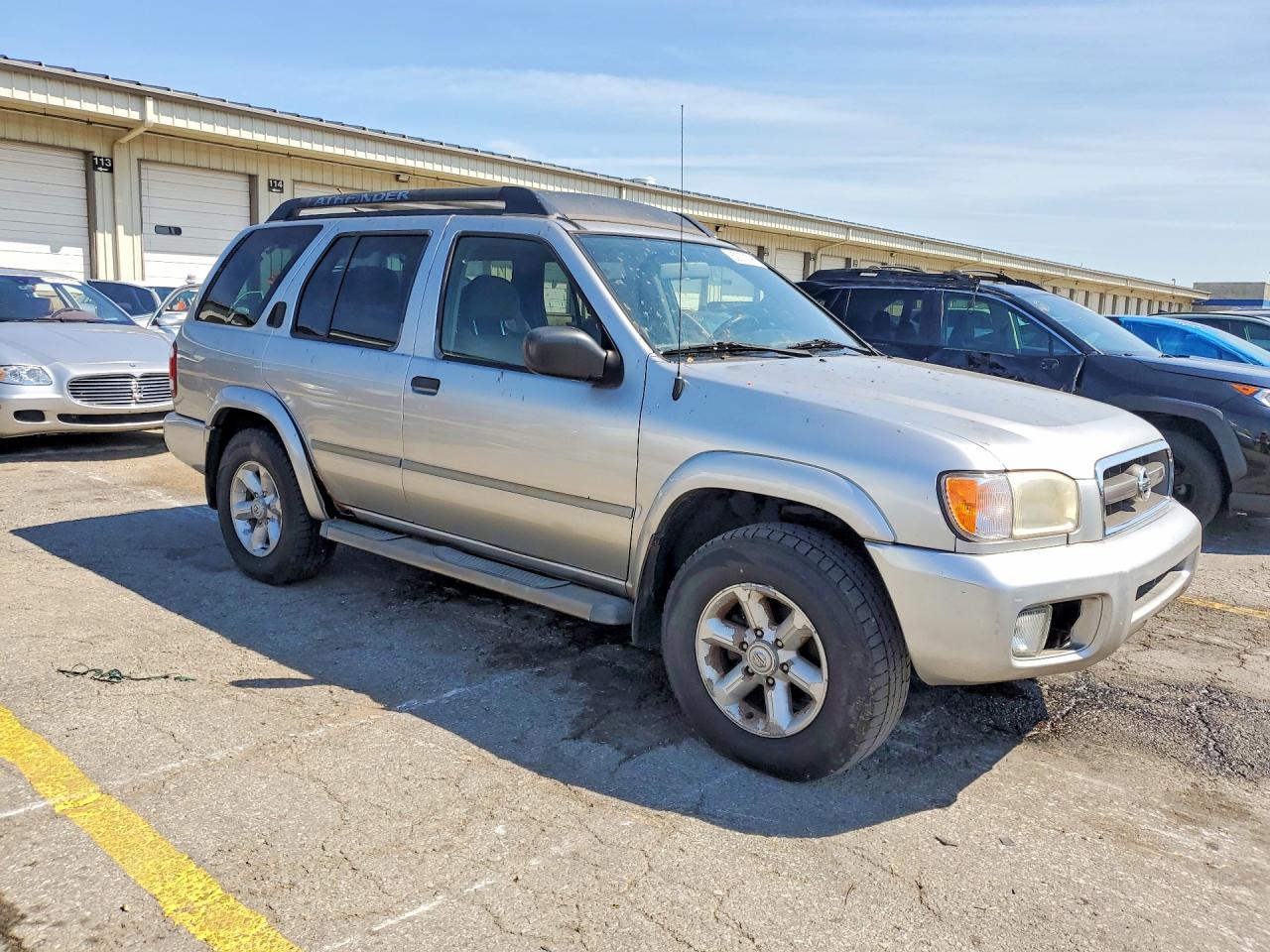 2004 Nissan Pathfinder Se Silver vin: JN8DR09Y84W916075