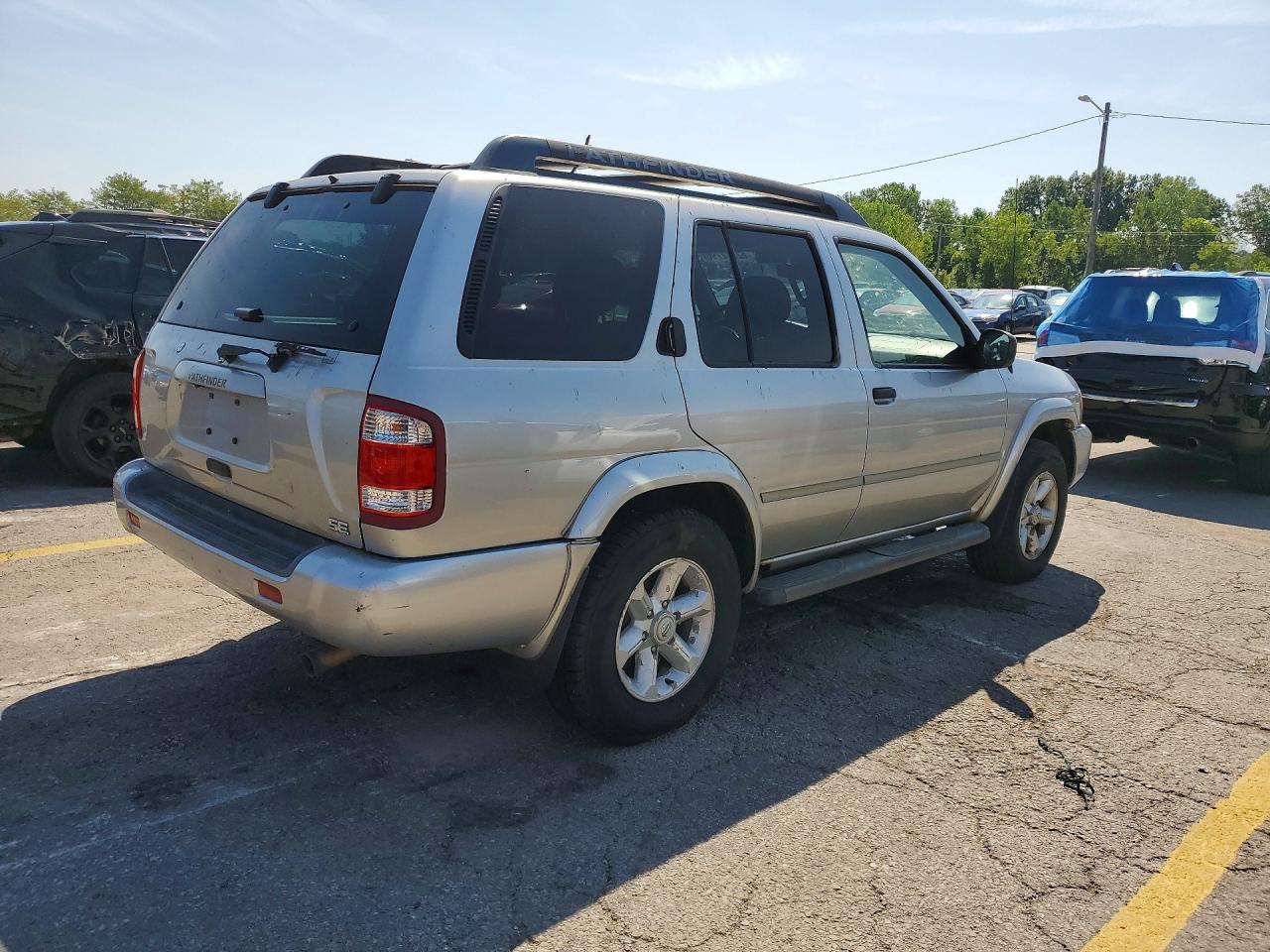 2004 Nissan Pathfinder Se Silver vin: JN8DR09Y84W916075