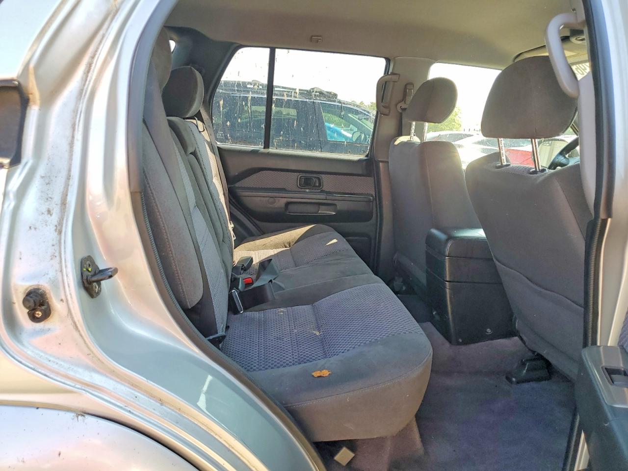 2004 Nissan Pathfinder Se Silver vin: JN8DR09Y84W916075