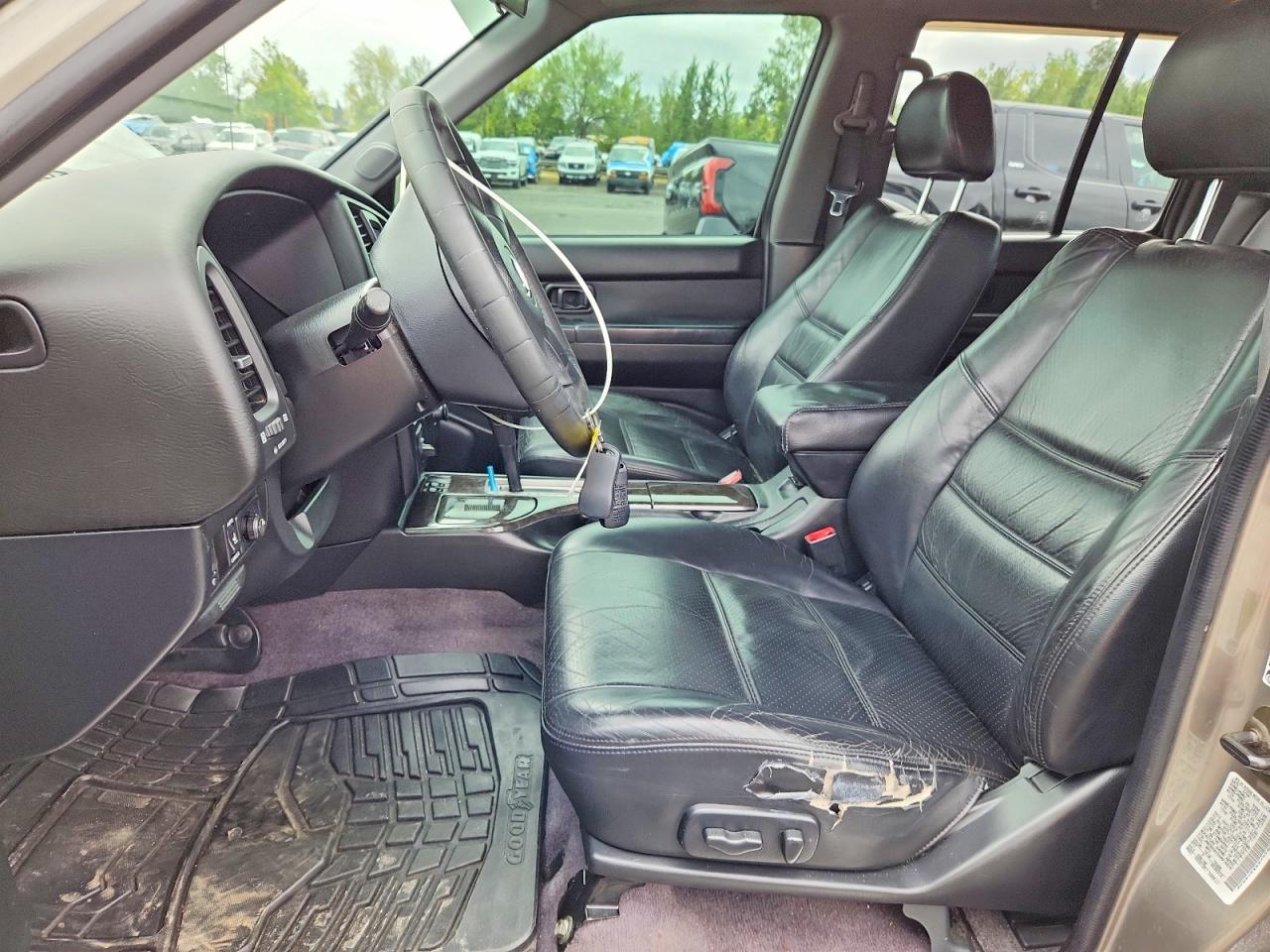 2004 Nissan Pathfinder Se Желто-коричневый vin: JN8DR09Y84W916626