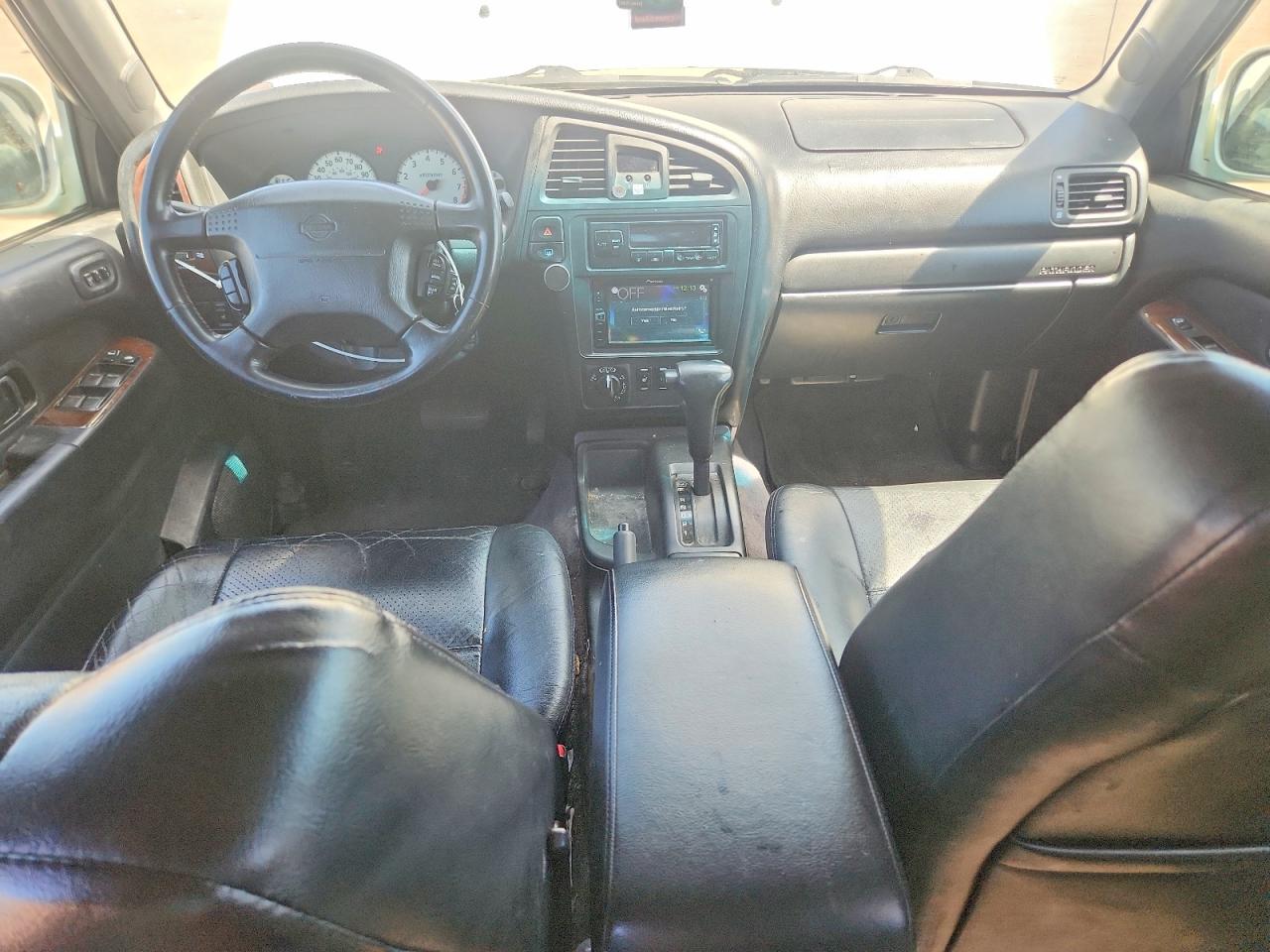 2001 Nissan Pathfinder S White vin: JN8DR09Y91W594025