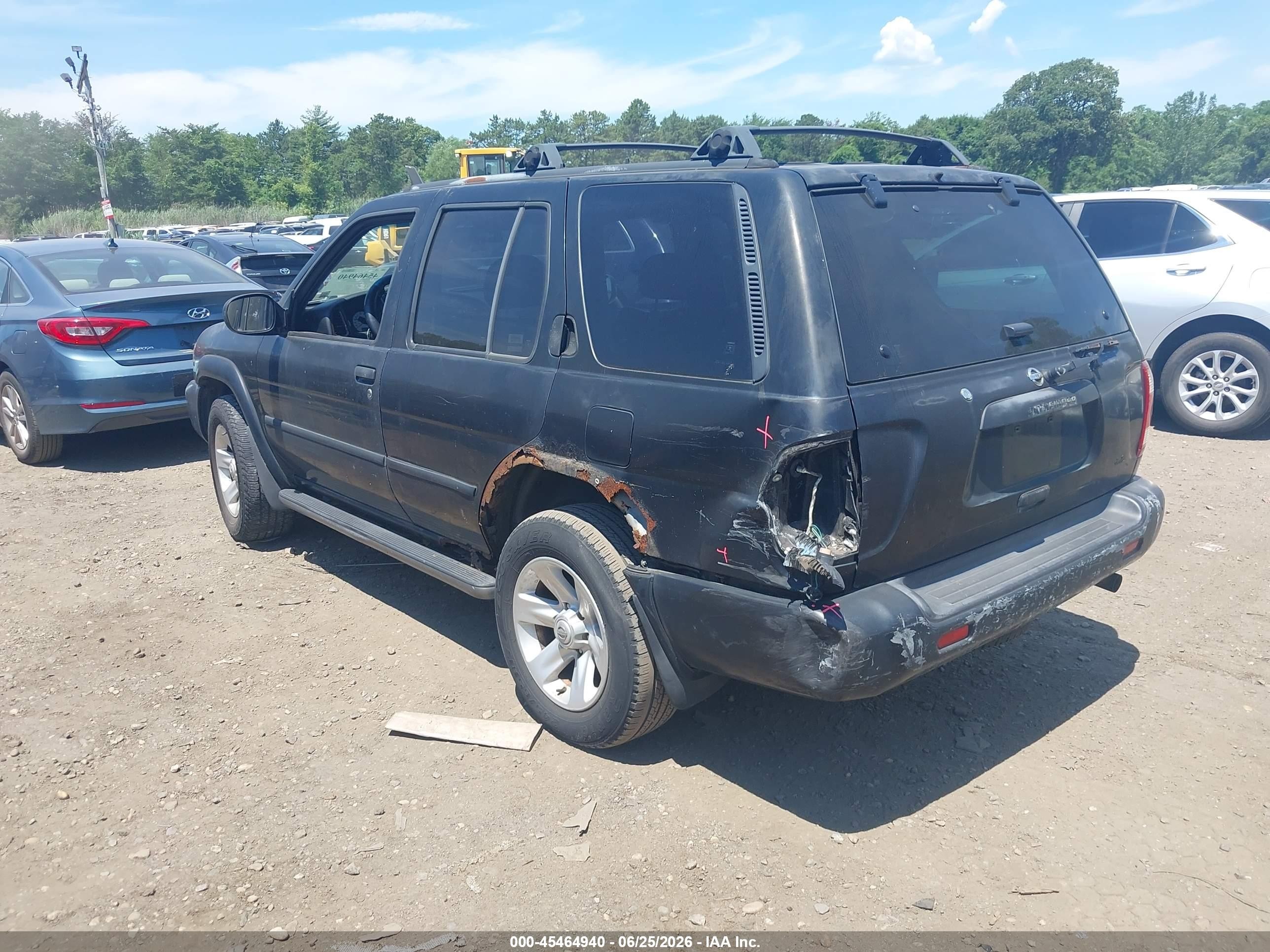 2002 Nissan Pathfinder Le Black vin: JN8DR09YX2W701732