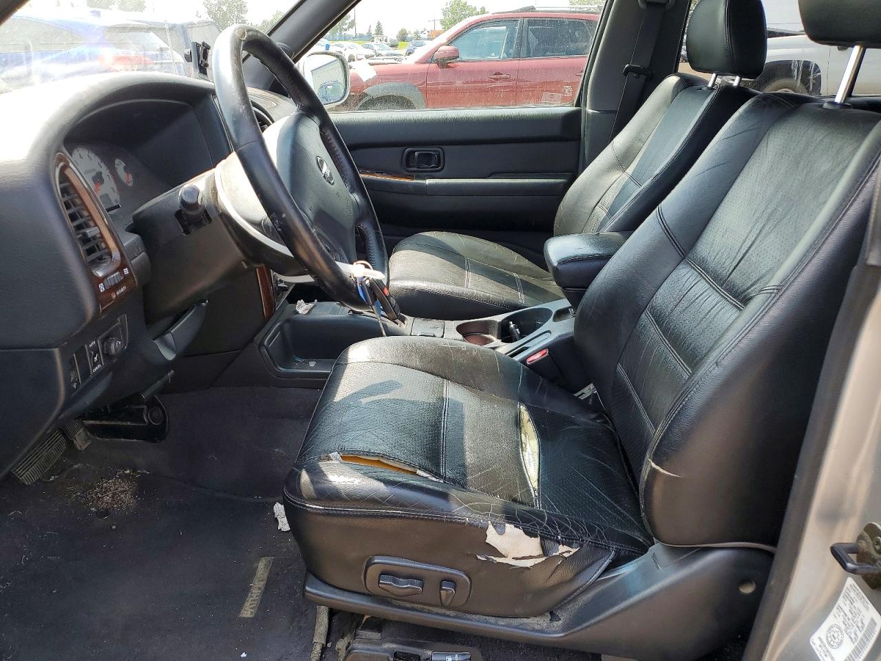 2002 Nissan Pathfinder Silver vin: JN8DR09YX2W707952