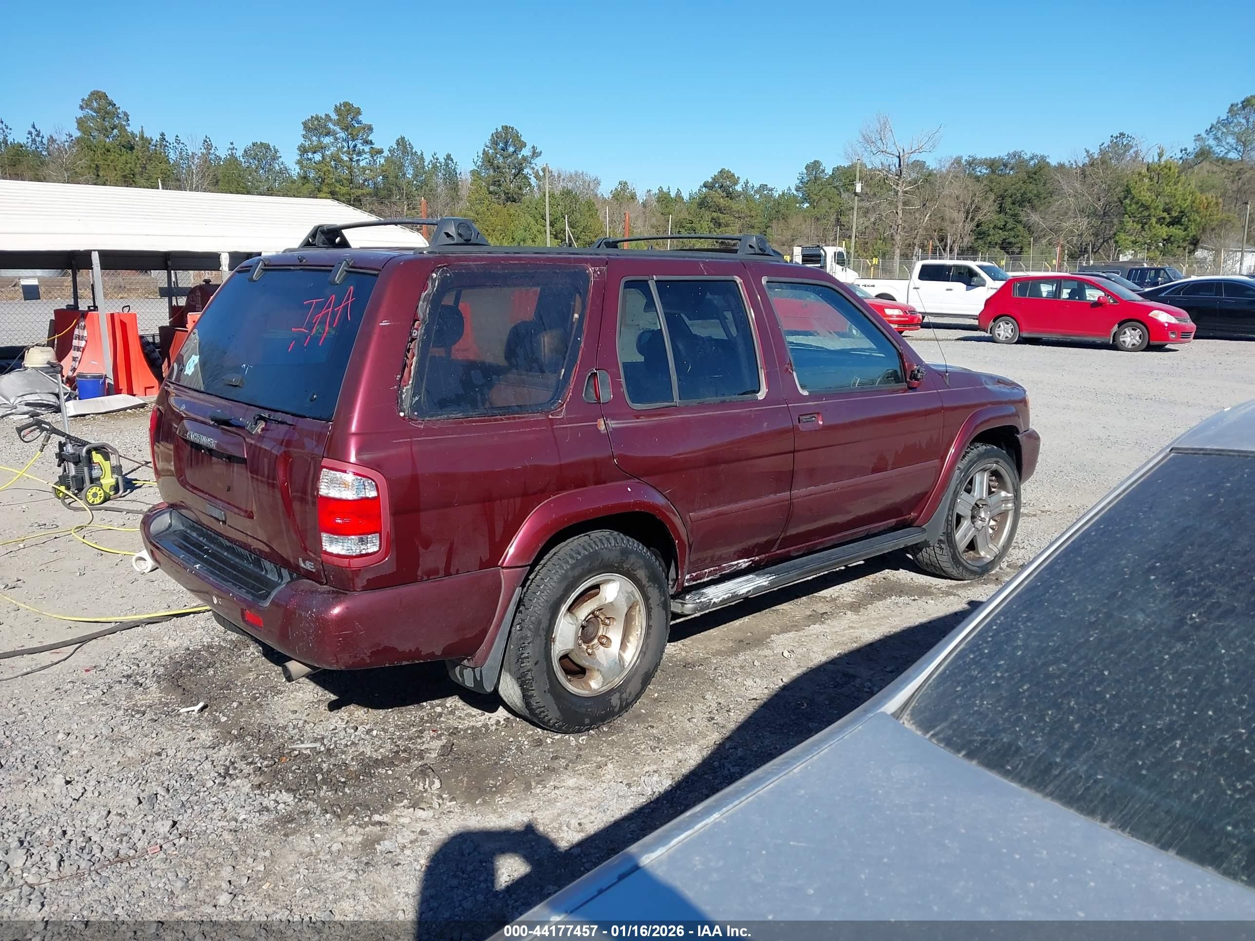 2003 Nissan Pathfinder Le Burgundy vin: JN8DR09YX3W839420
