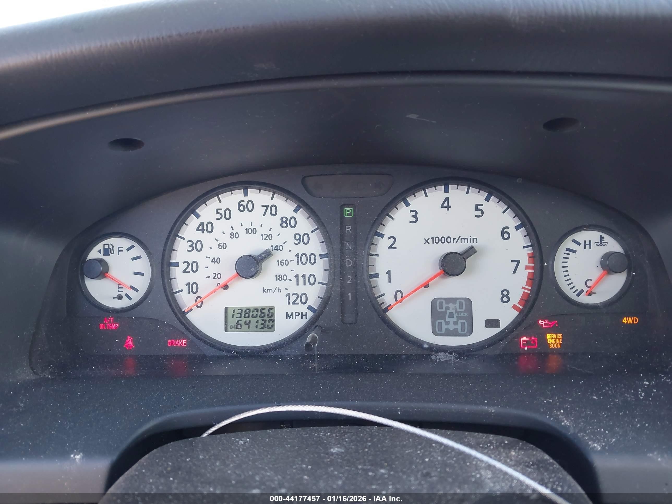 2003 Nissan Pathfinder Le Burgundy vin: JN8DR09YX3W839420