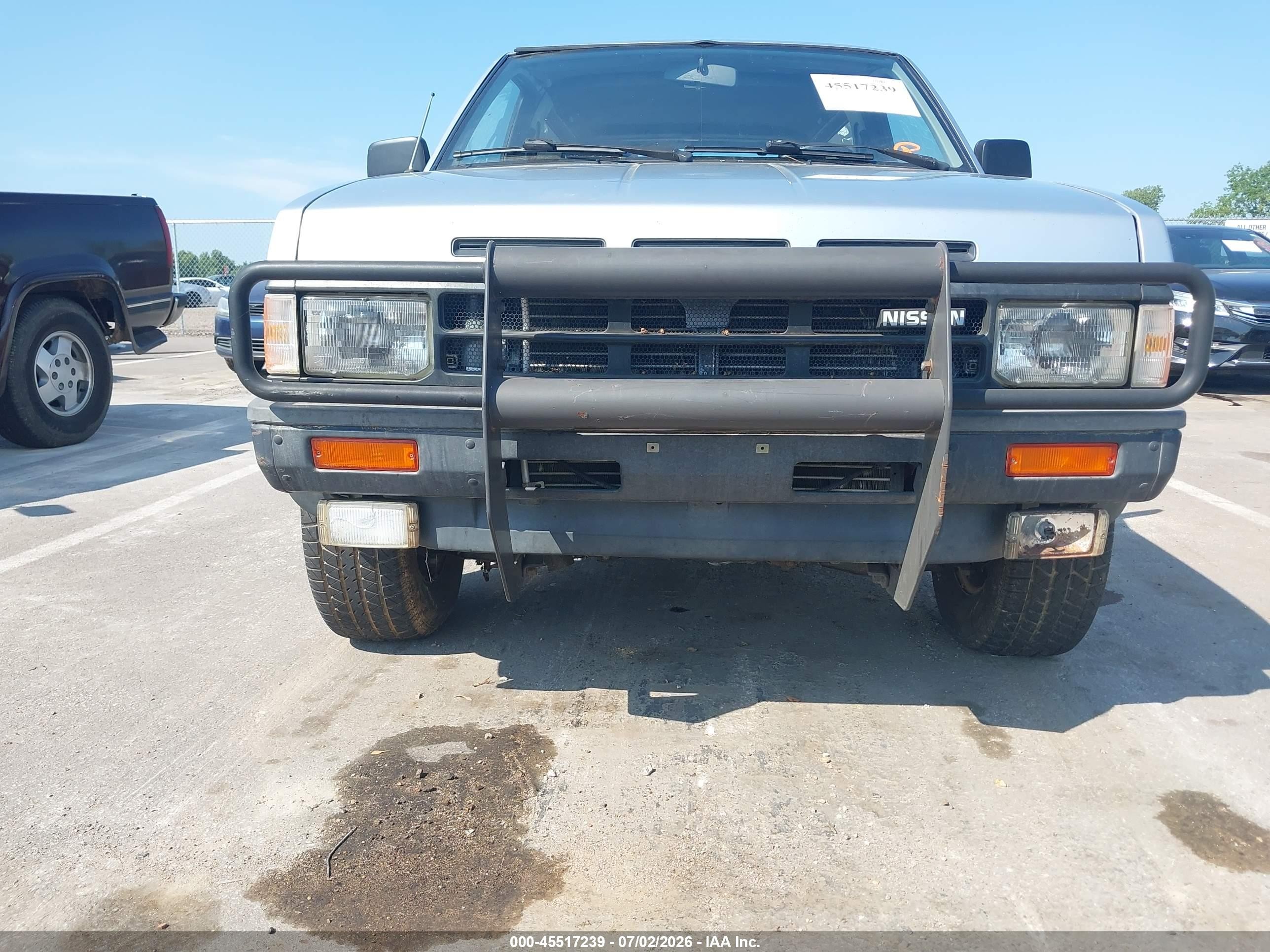 1987 Nissan Pathfinder   Blue vin: JN8HD16Y2HW015221