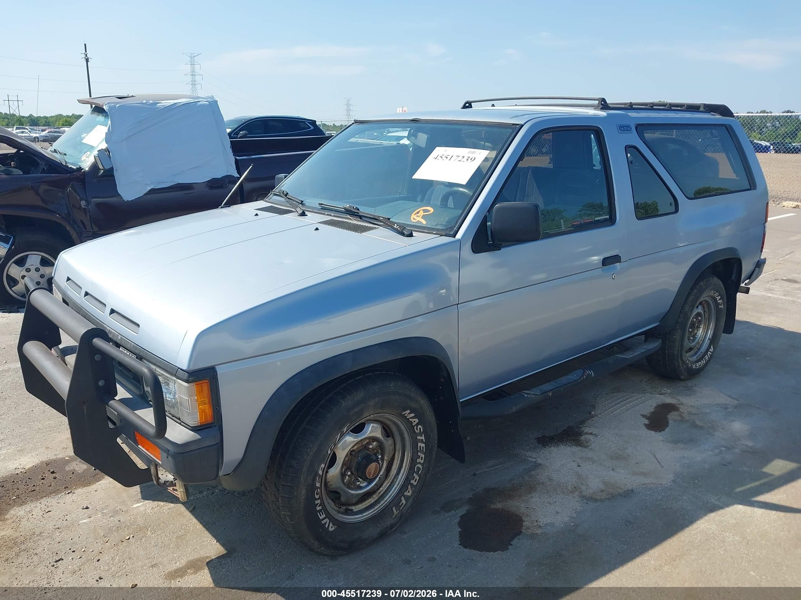 1987 Nissan Pathfinder   Blue vin: JN8HD16Y2HW015221