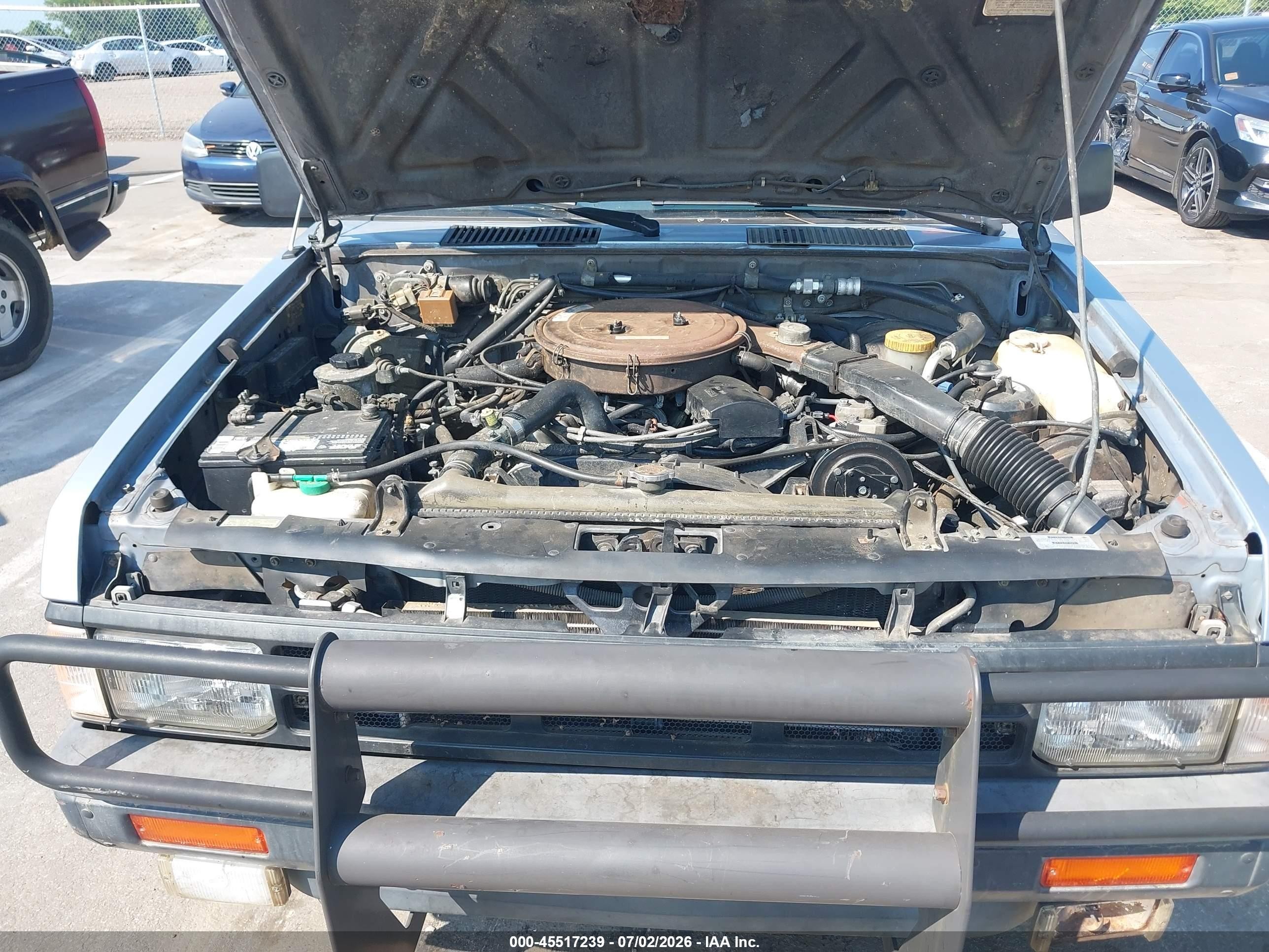 1987 Nissan Pathfinder   Blue vin: JN8HD16Y2HW015221