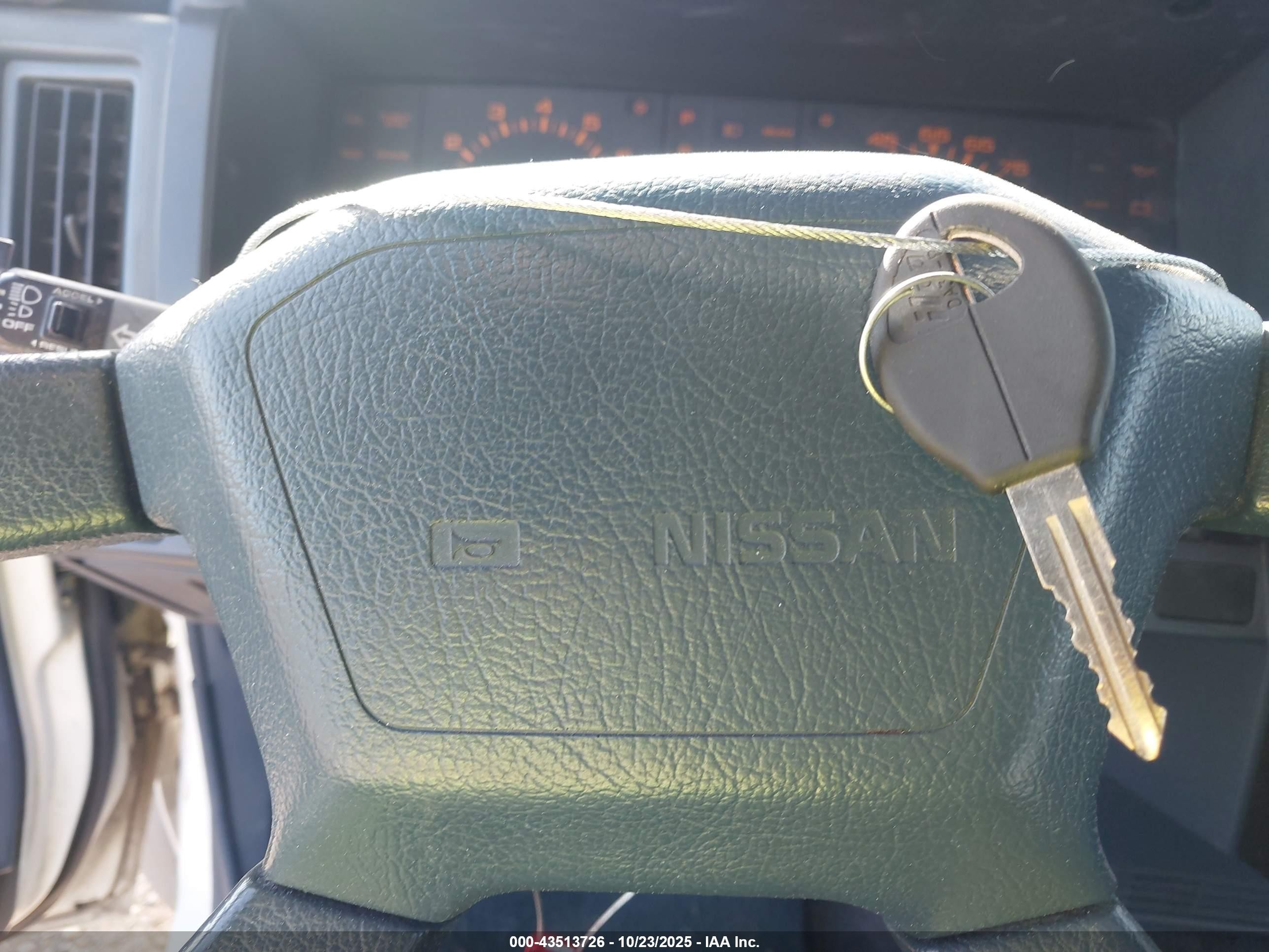1988 Nissan Pathfinder   White vin: JN8HD16Y3JW032843