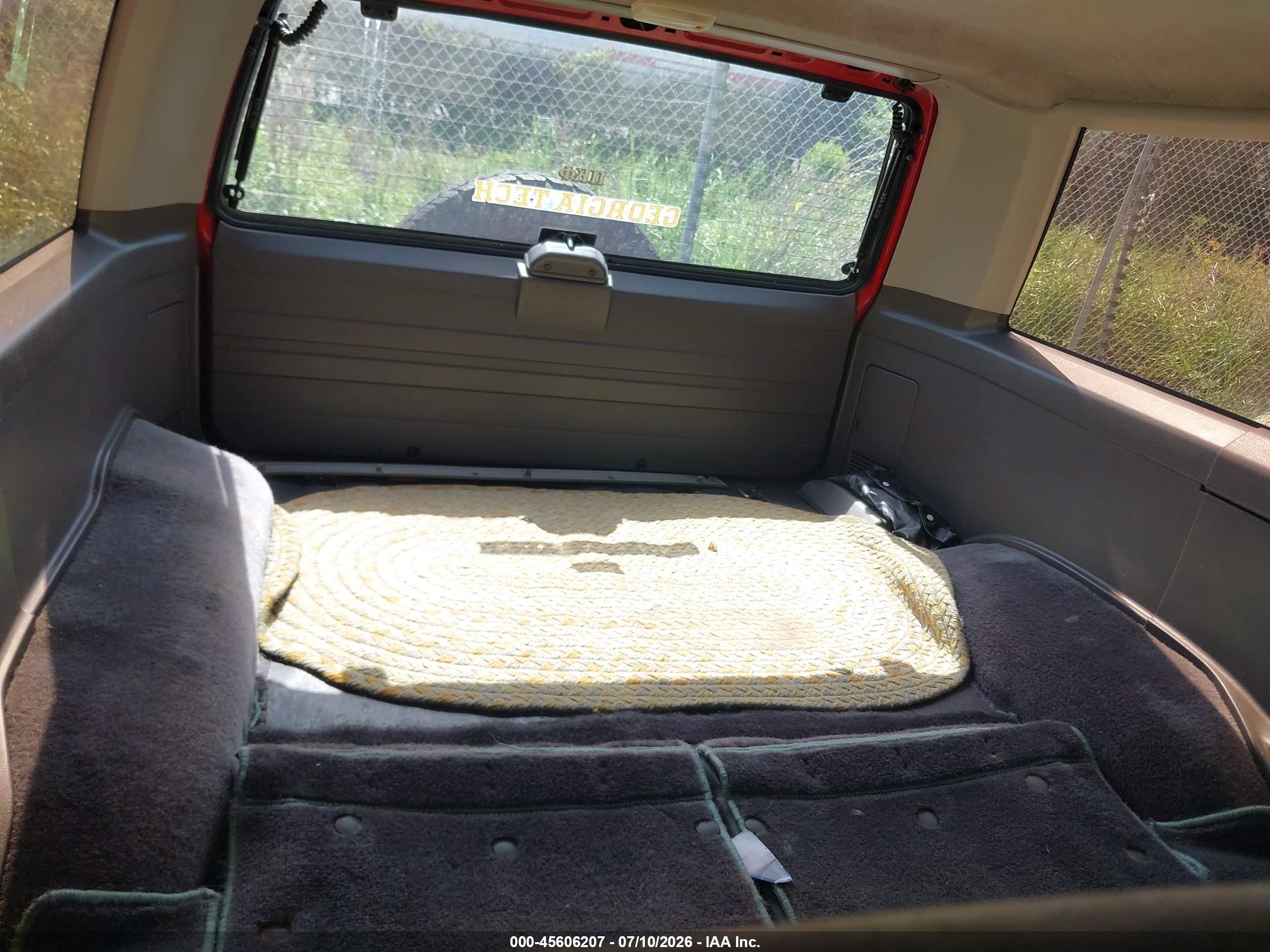 1987 Nissan Pathfinder   Red vin: JN8HD16Y4HW001885
