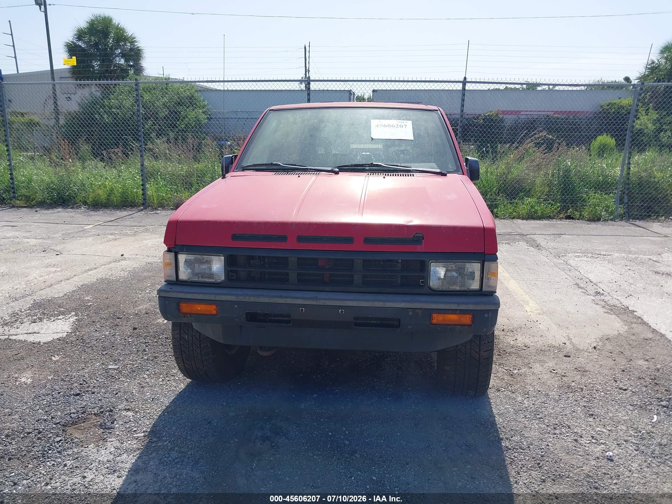 1987 Nissan Pathfinder   Red vin: JN8HD16Y4HW001885
