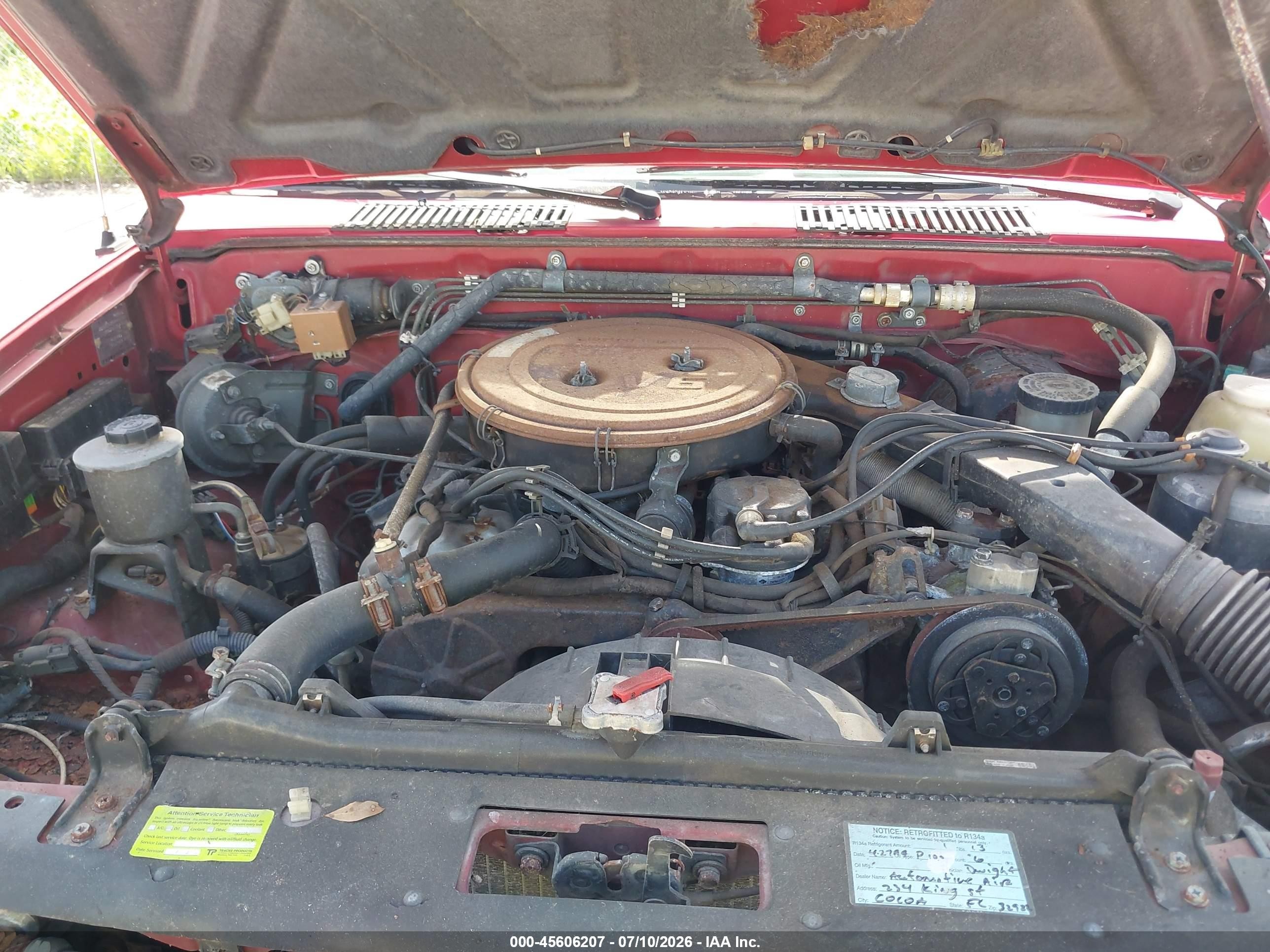 1987 Nissan Pathfinder   Red vin: JN8HD16Y4HW001885