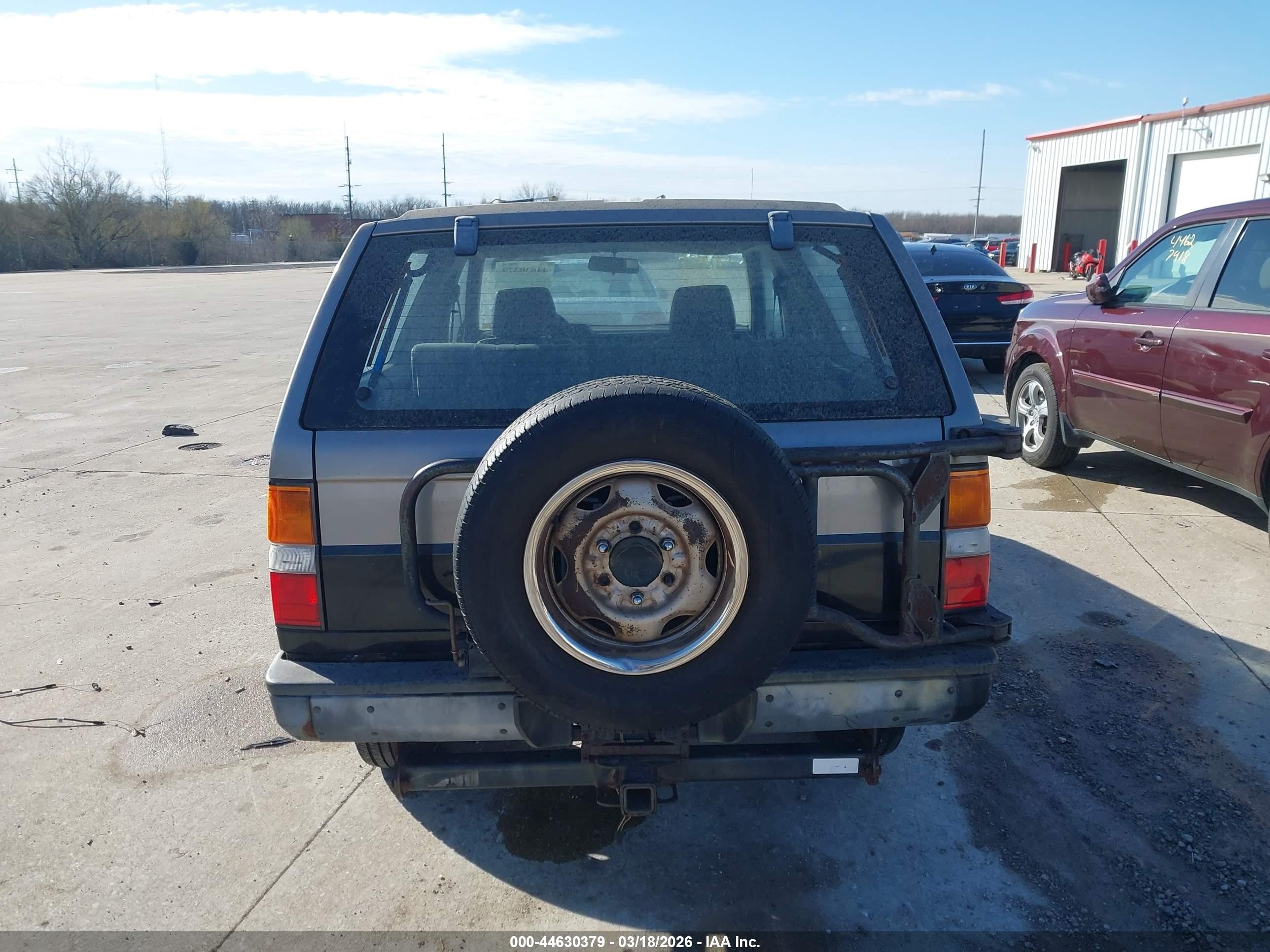 1987 Nissan Pathfinder   Black vin: JN8HD16Y5HW018792