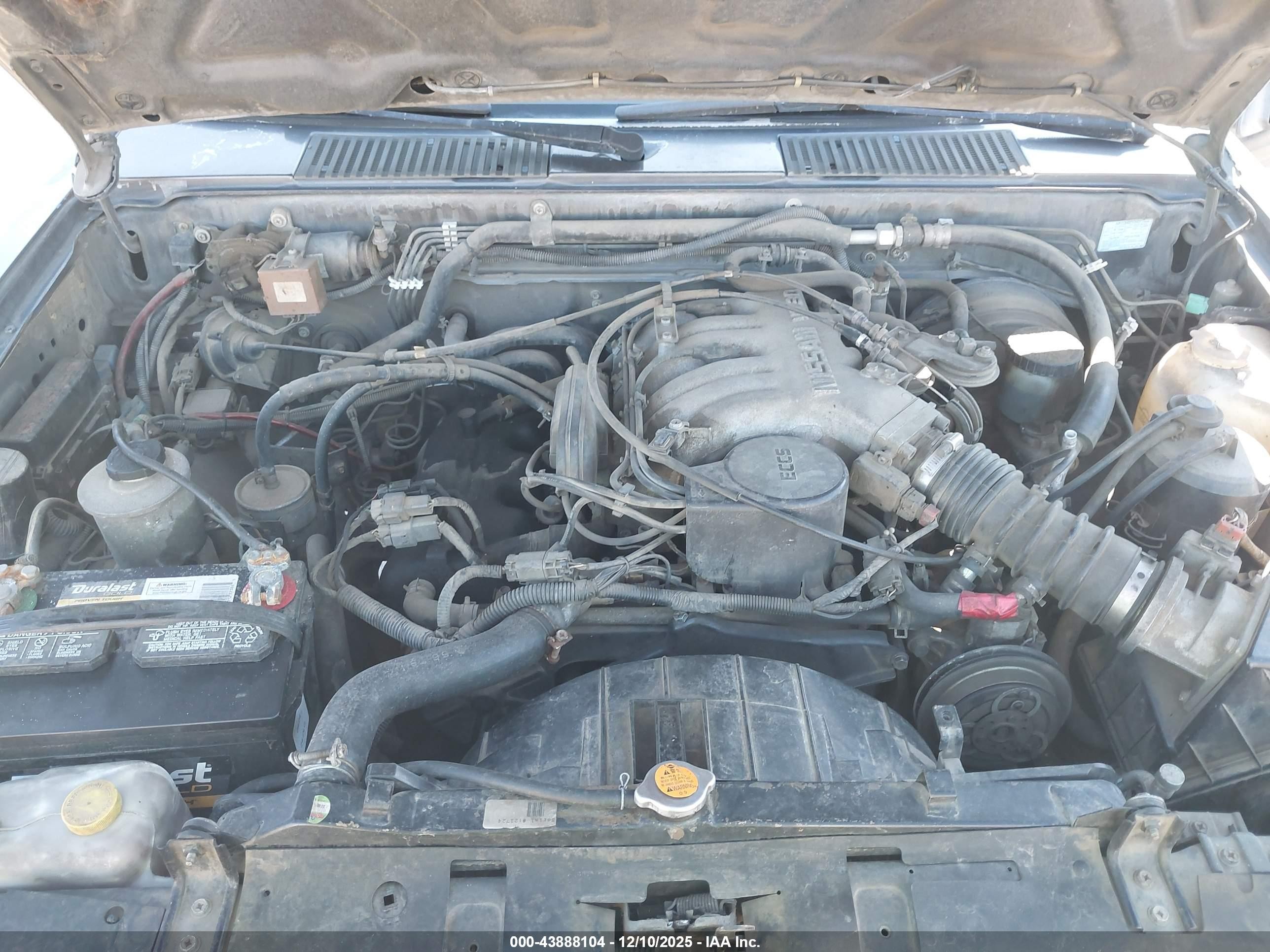 1995 Nissan Pathfinder Xe/le Gray vin: JN8HD17S2SW093595