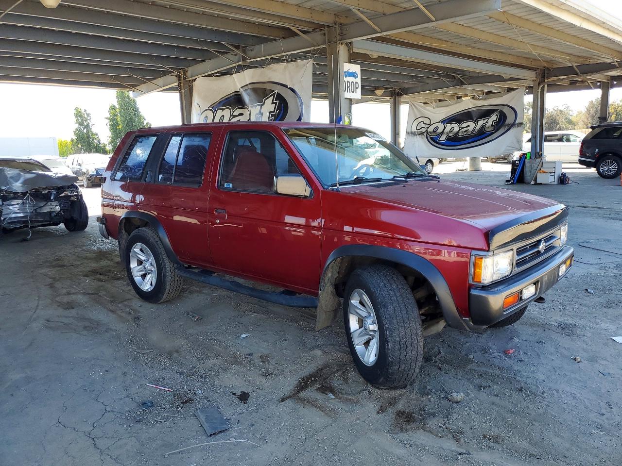 1994 Nissan Pathfinder Xe Red vin: JN8HD17S3RW215326