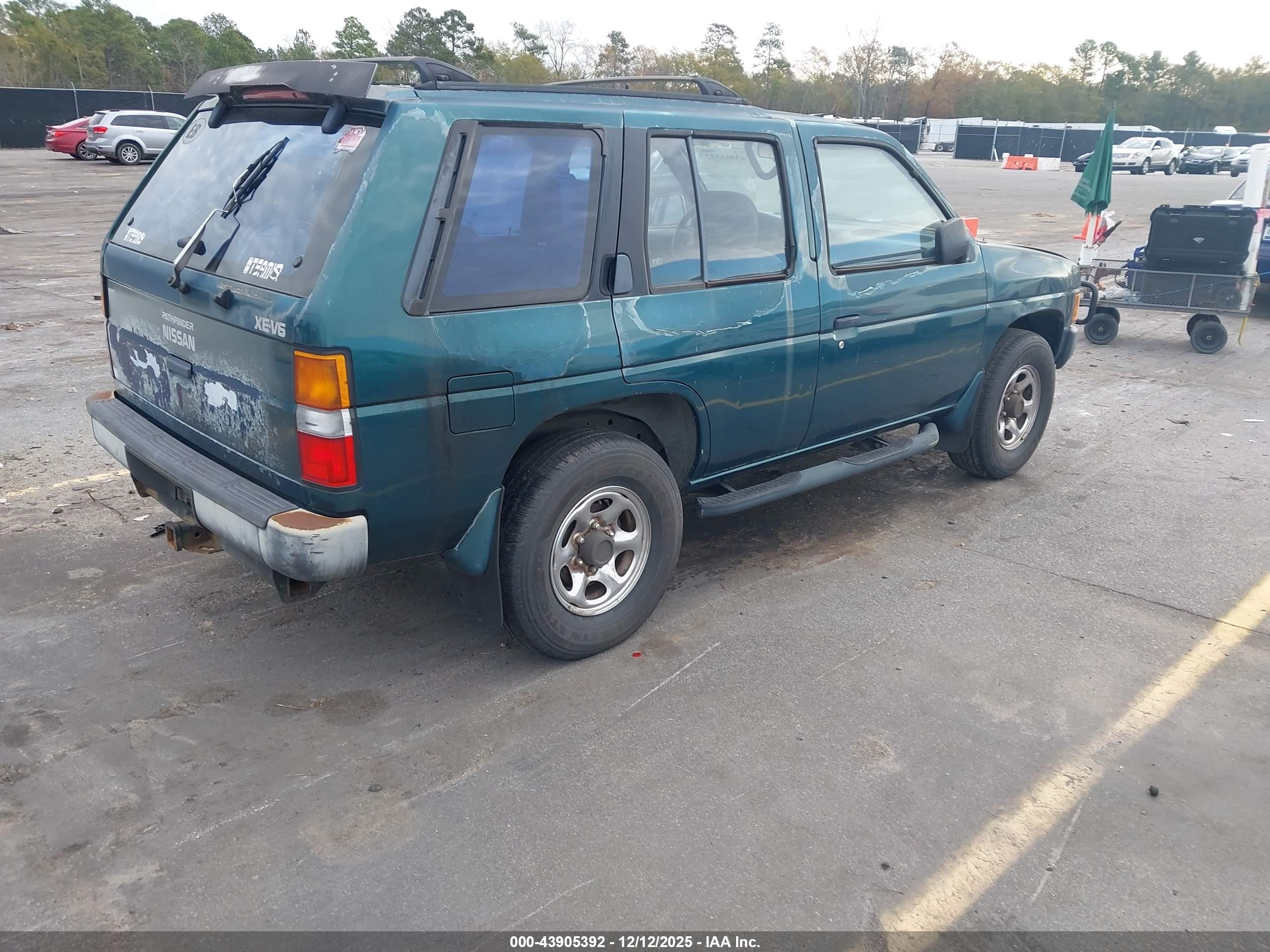 1995 Nissan Pathfinder Xe/le Green vin: JN8HD17S3SW058516