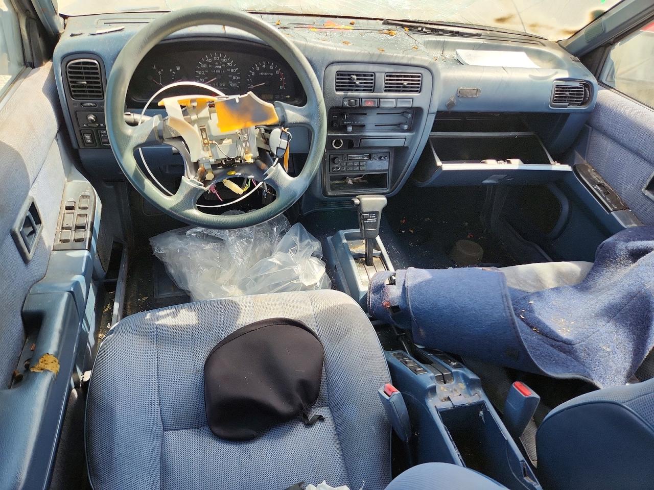 1995 Nissan Pathfinder Xe Blue vin: JN8HD17S5SW022858