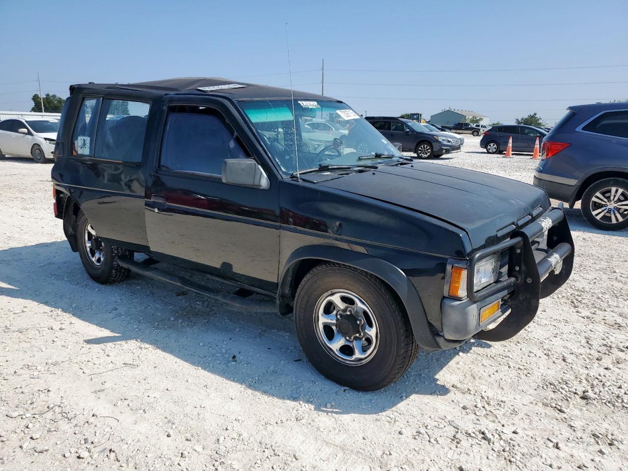 1995 Nissan Pathfinder Xe Black vin: JN8HD17S5SW089007