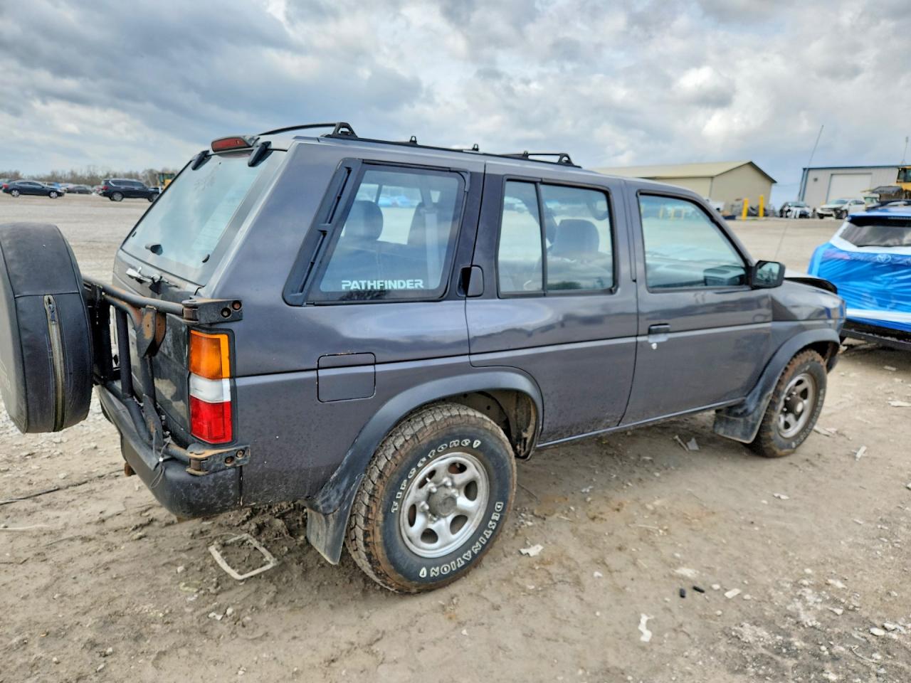 1995 Nissan Pathfinder Gray vin: JN8HD17Y0SW015885