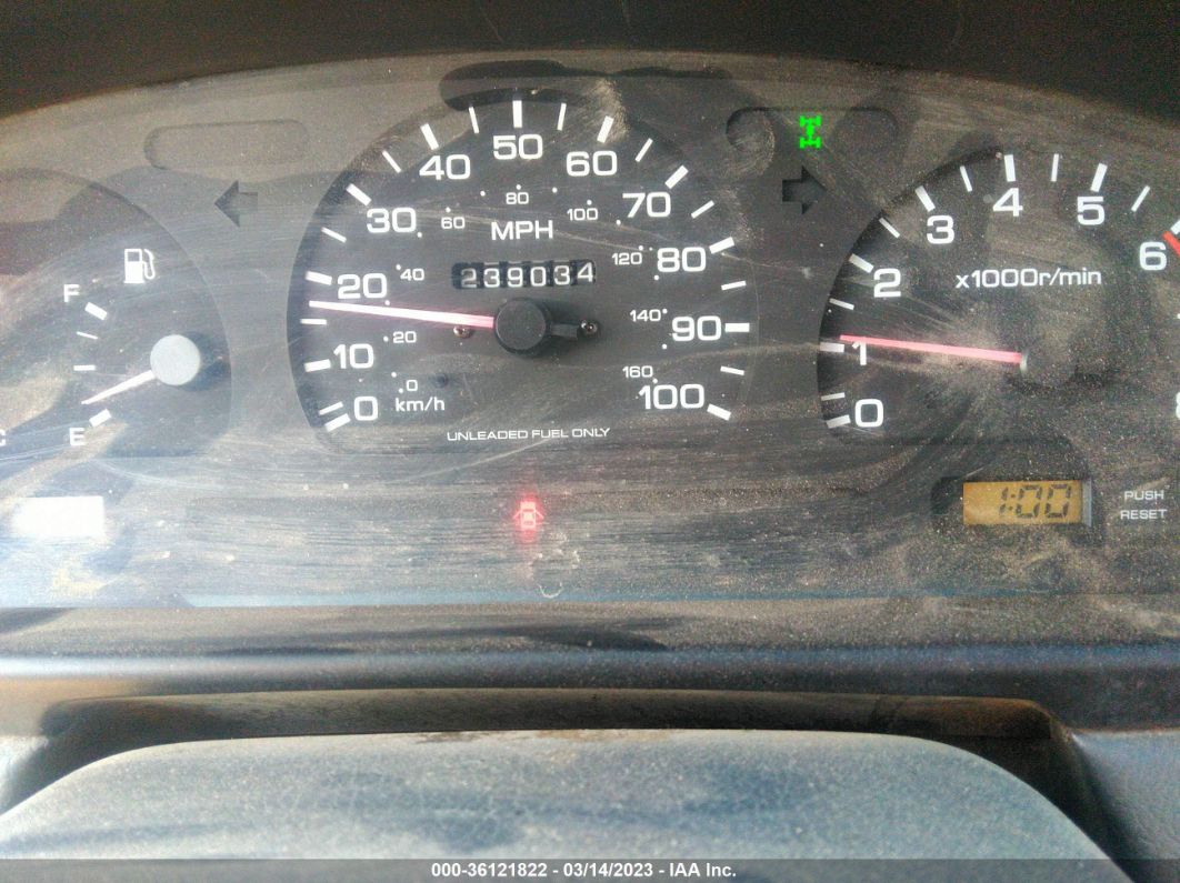 1994 Nissan Pathfinder Le/se/xe Green vin: JN8HD17Y1RW239712