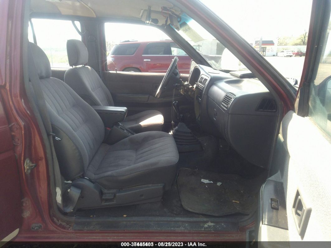 1995 Nissan Pathfinder Le/se/xe Maroon vin: JN8HD17Y1SW047745