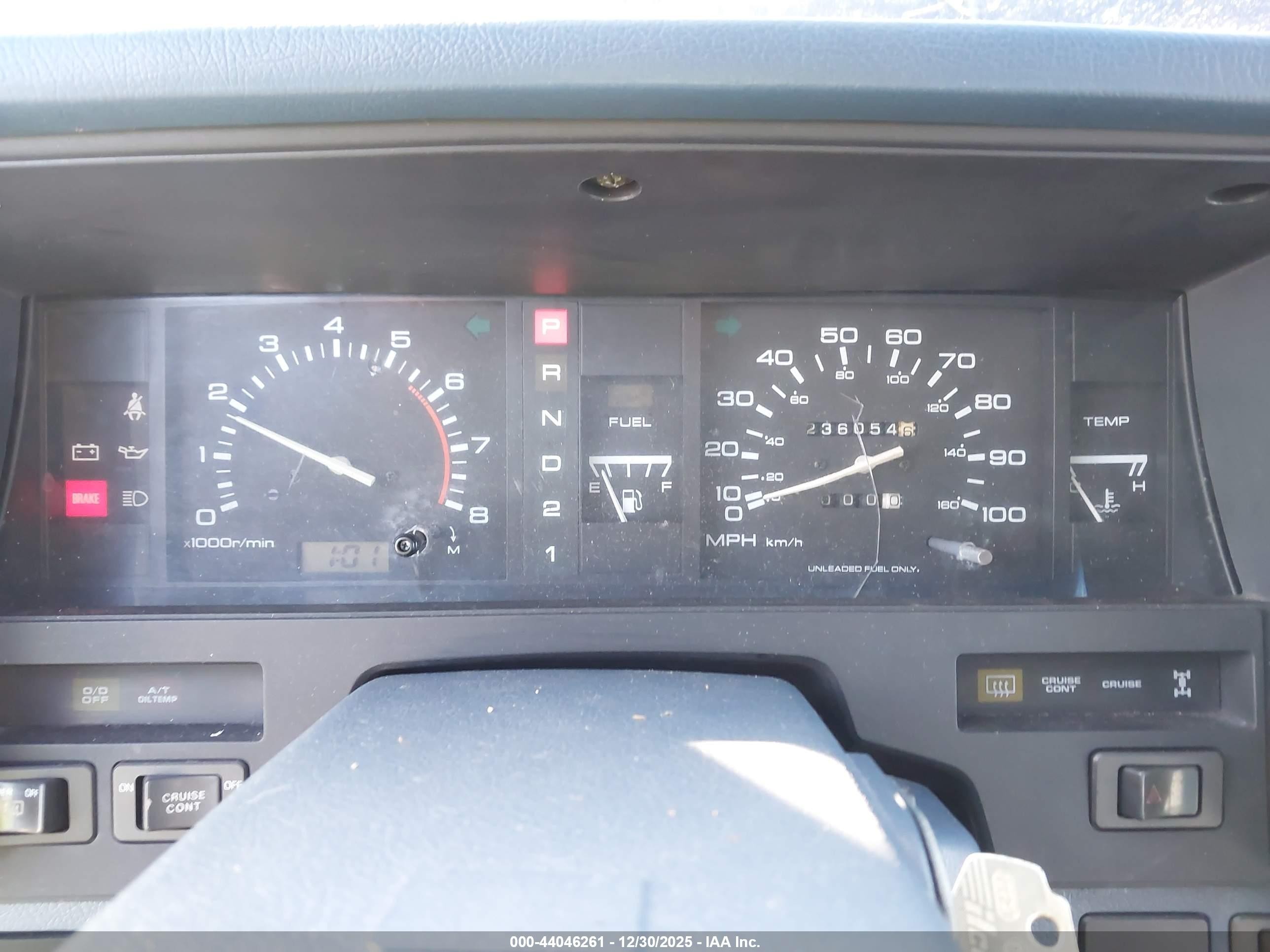1990 Nissan Pathfinder   Blue vin: JN8HD17Y2LW215409