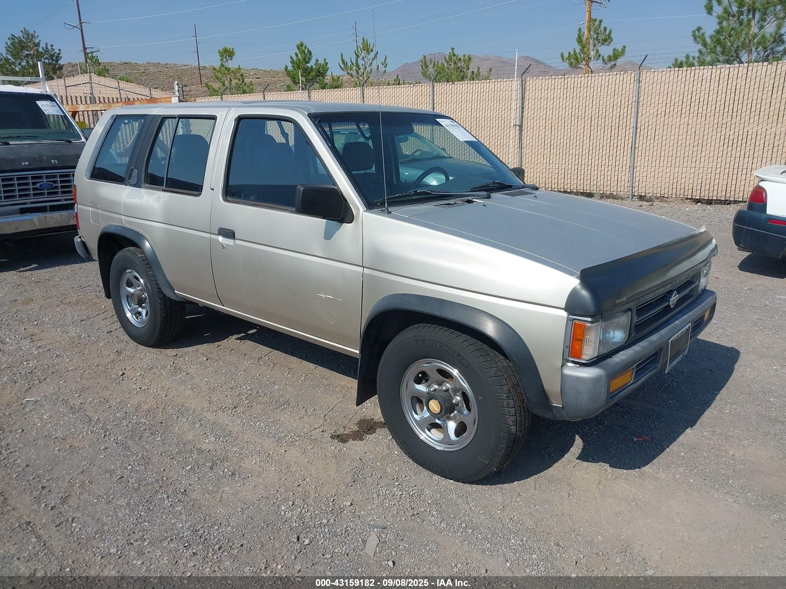 1995 Nissan Pathfinder Le/se/xe Brown vin: JN8HD17Y2SW046491