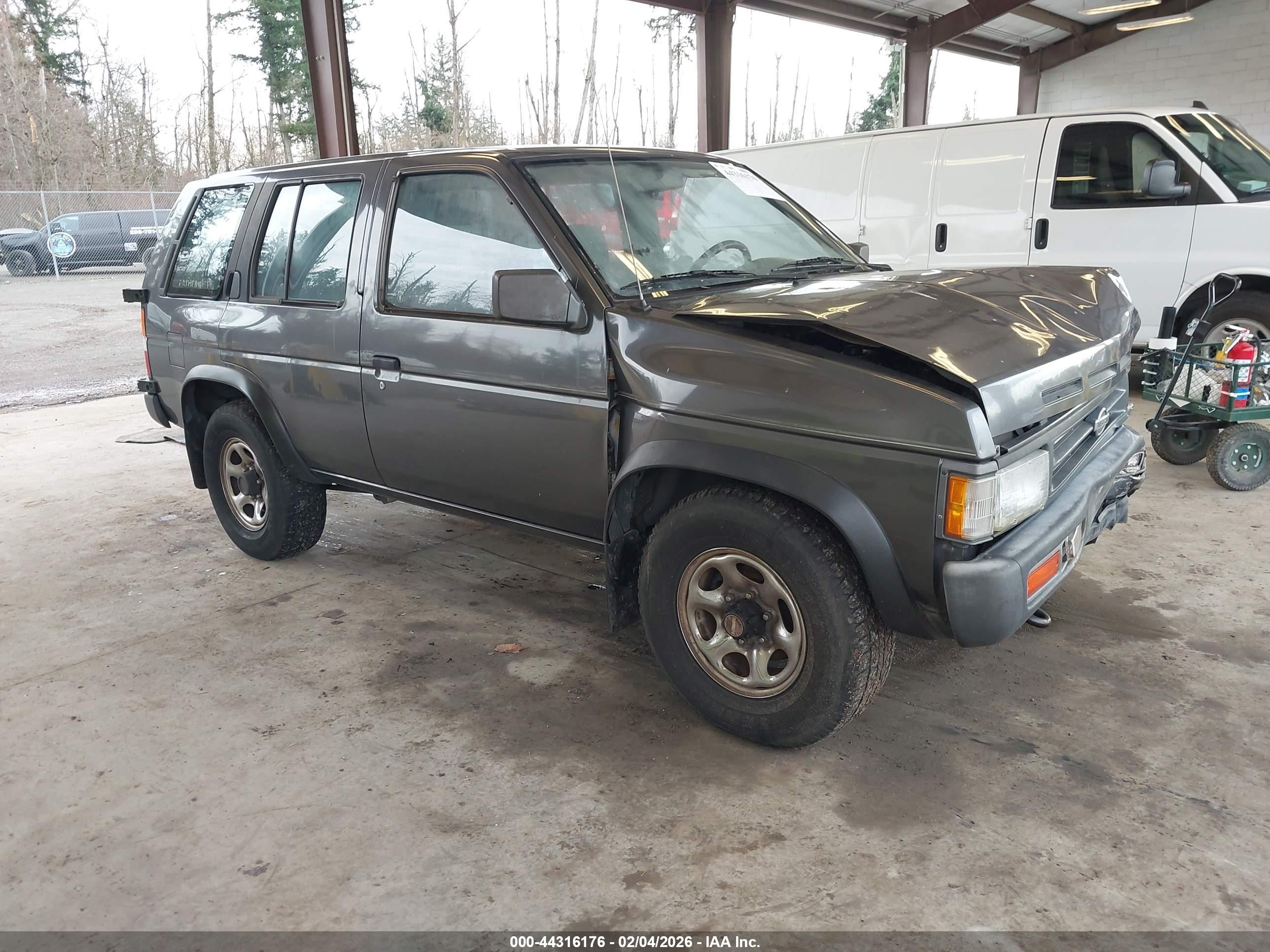 1995 Nissan Pathfinder Le/se/xe Gray vin: JN8HD17Y2SW054350