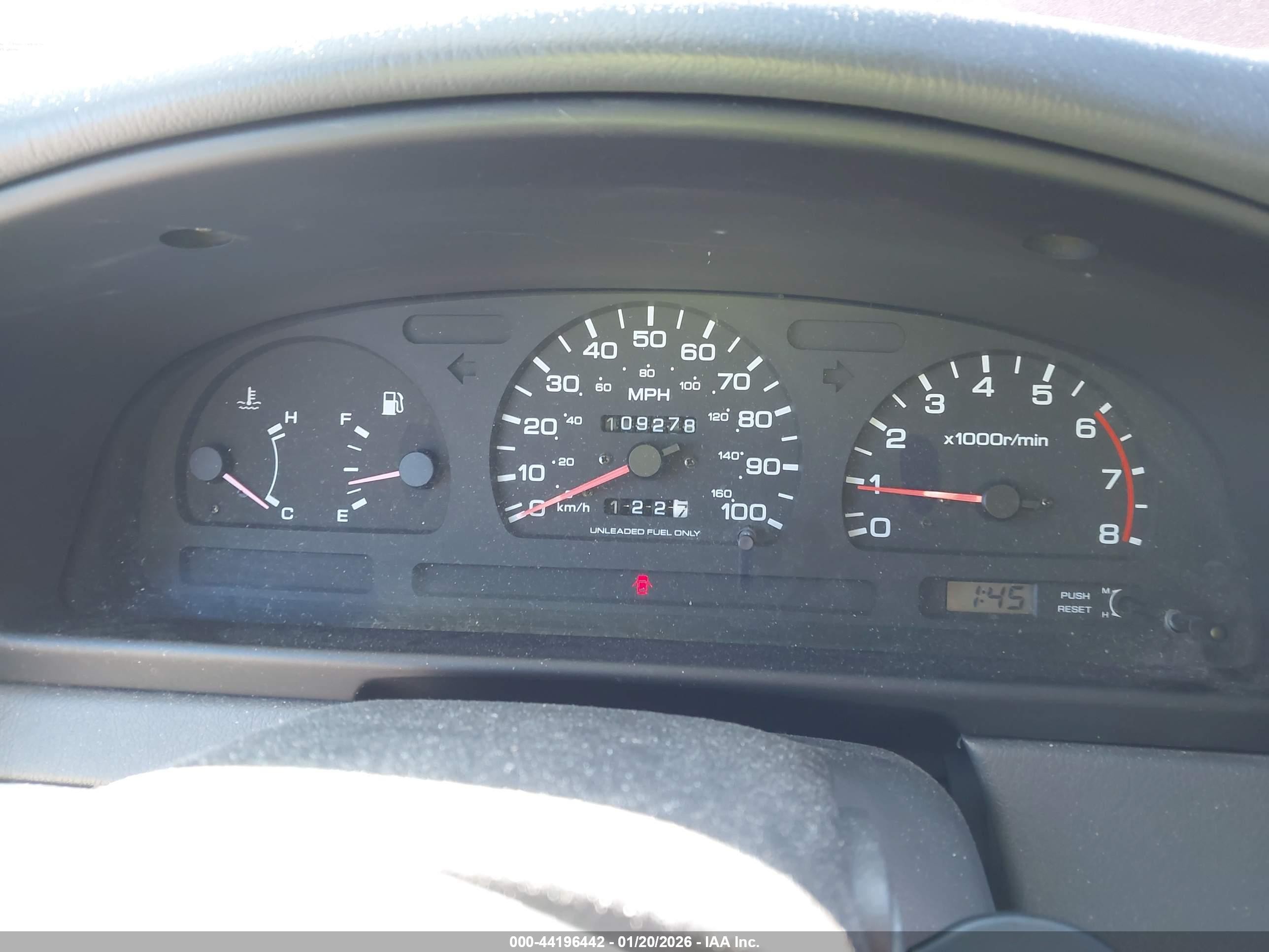 1995 Nissan Pathfinder Le/se/xe Burgundy vin: JN8HD17Y2SW067096