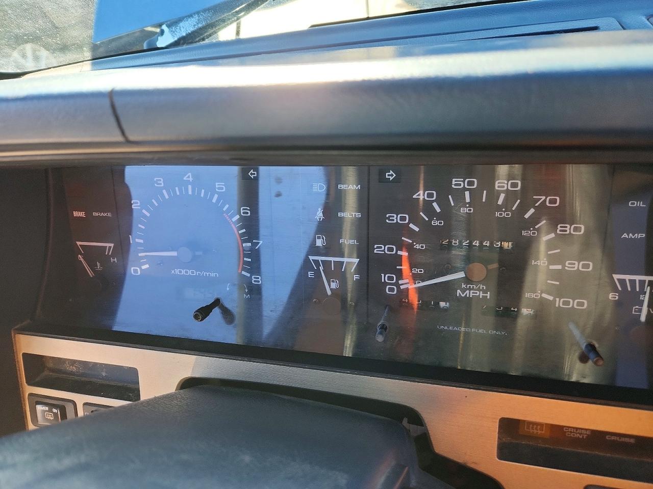 1990 Nissan Pathfinder Xe Blue vin: JN8HD17Y3LW228847