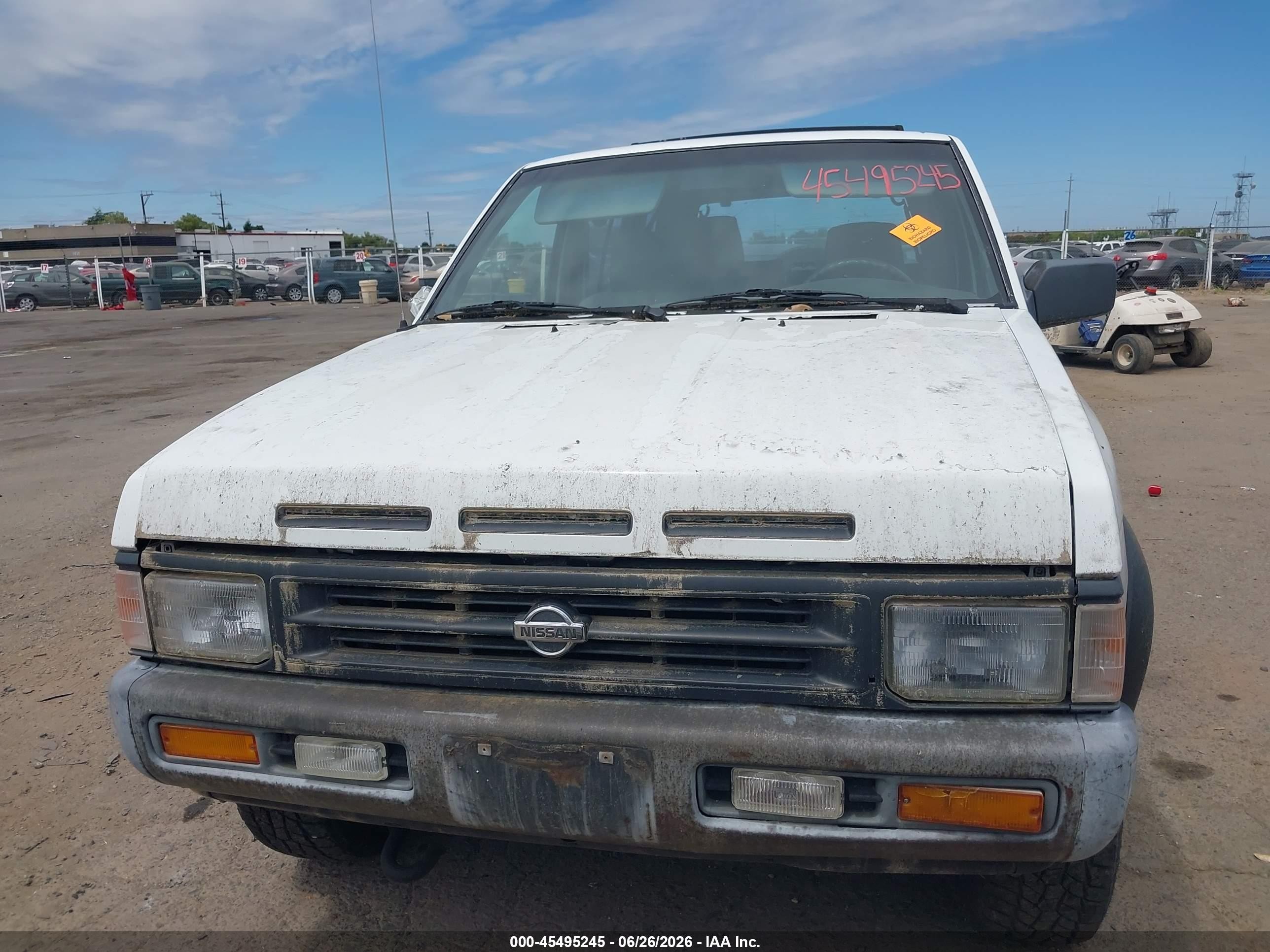 1995 Nissan Pathfinder Le/se/xe White vin: JN8HD17Y4SW104682