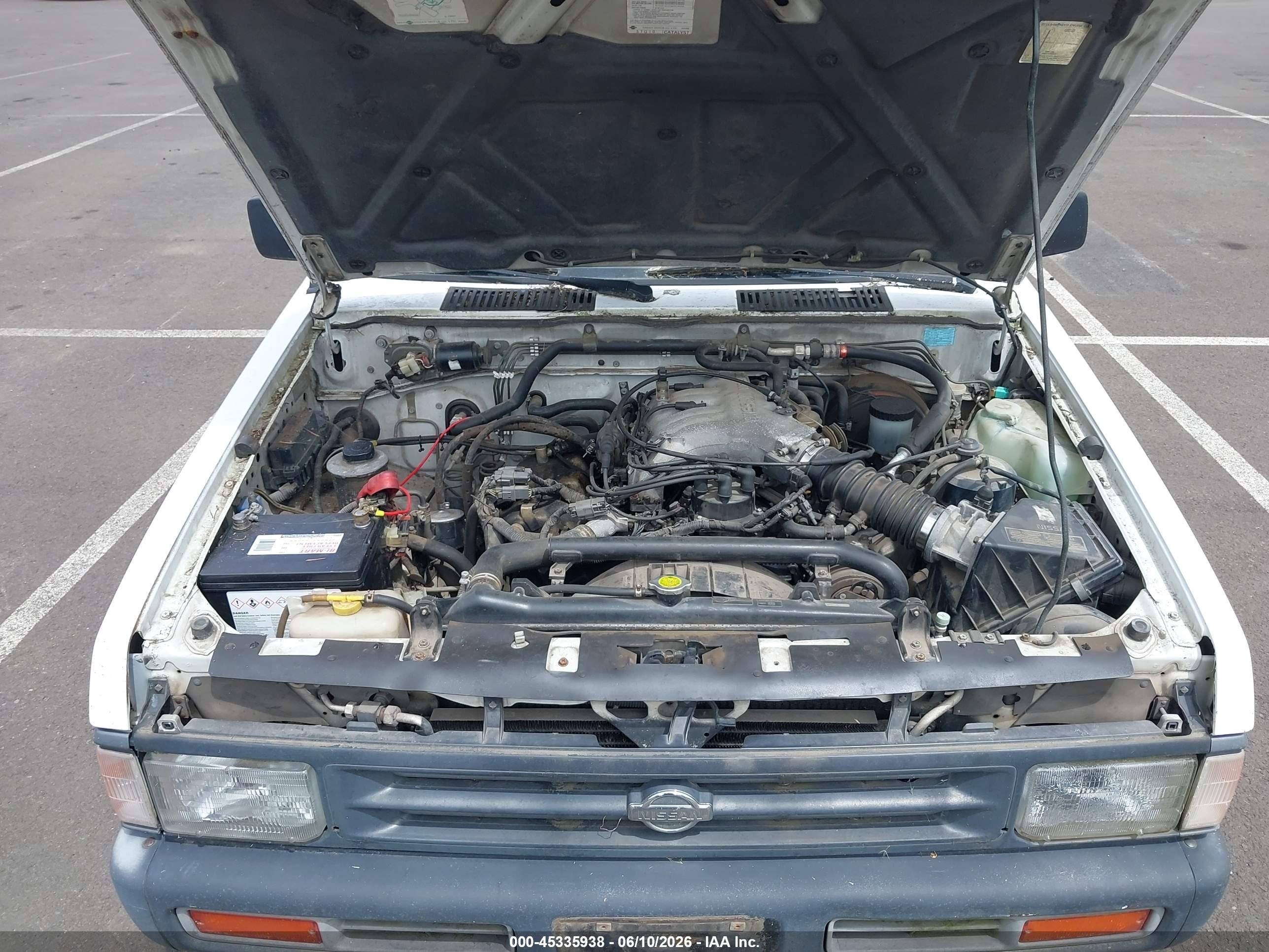 1993 Nissan Pathfinder Xe/se White vin: JN8HD17Y5PW104276