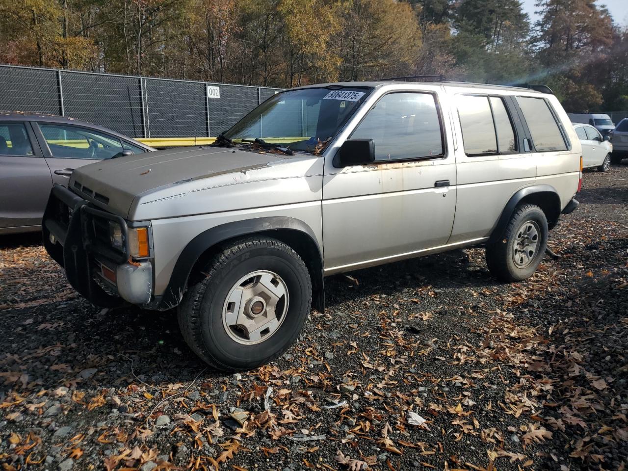 1995 Nissan Pathfinder Le Beige vin: JN8HD17Y5SW010777