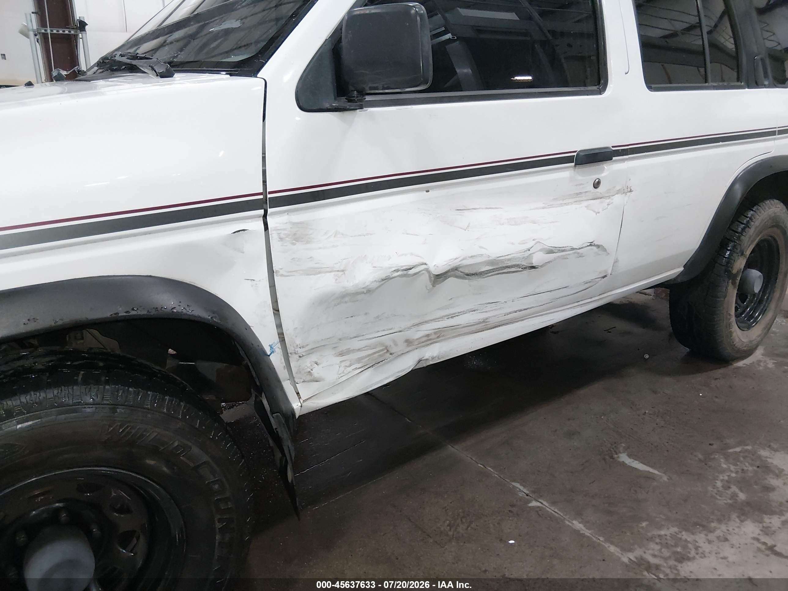 1994 Nissan Pathfinder Le/se/xe White vin: JN8HD17Y6RW228804