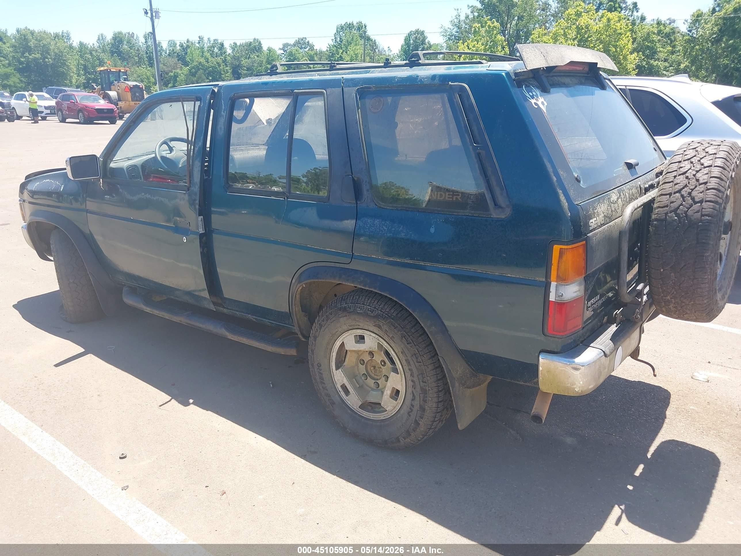 1995 Nissan Pathfinder Le/se/xe Green vin: JN8HD17Y7SW016810