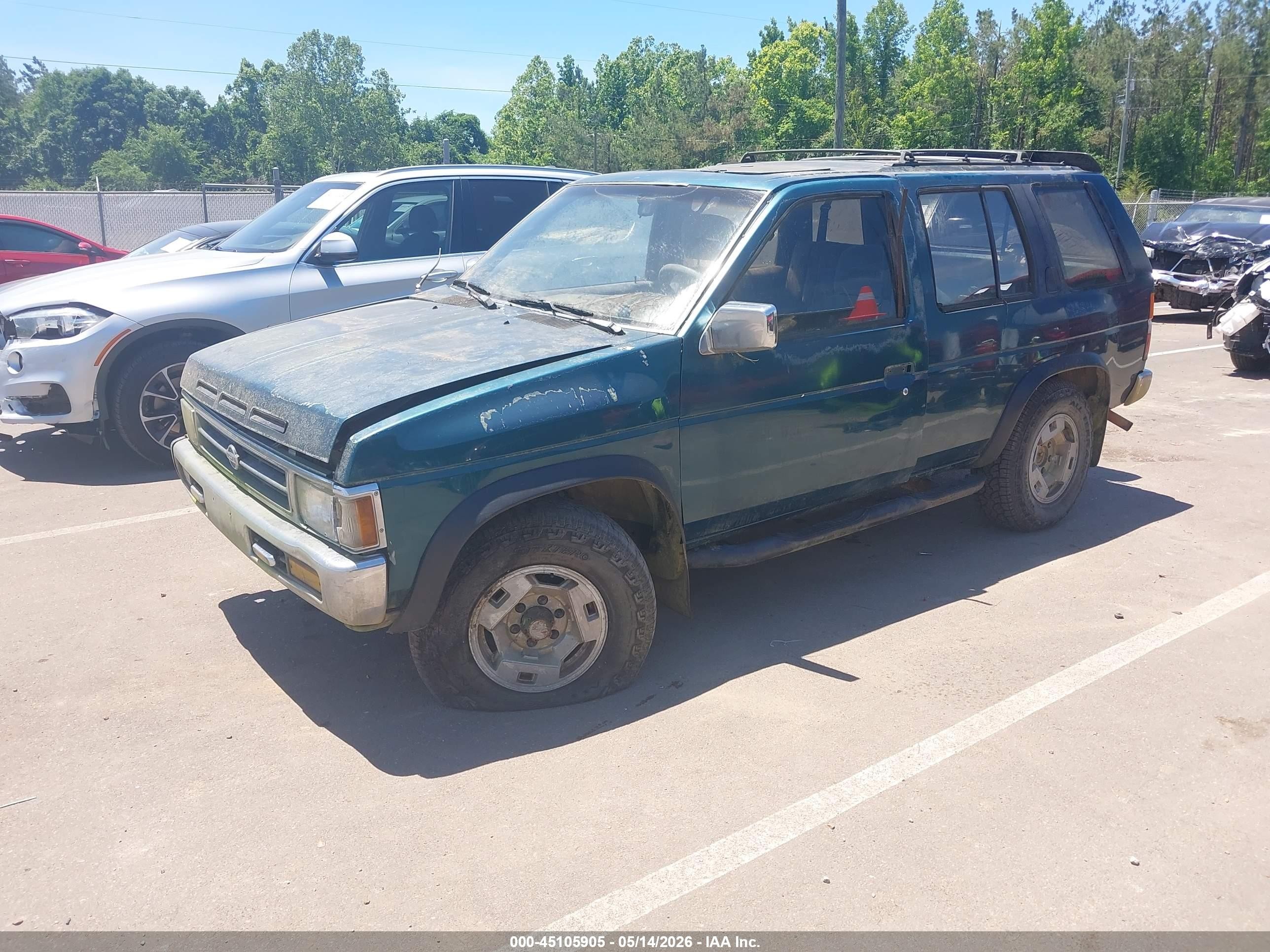 1995 Nissan Pathfinder Le/se/xe Green vin: JN8HD17Y7SW016810