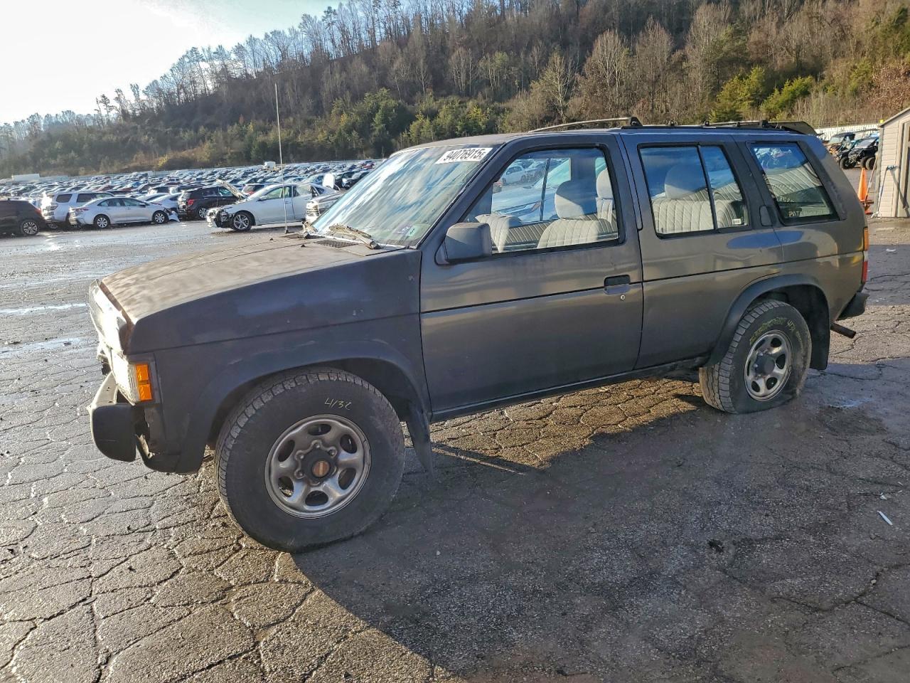 1995 Nissan Pathfinder Le Charcoal vin: JN8HD17Y7SW025037