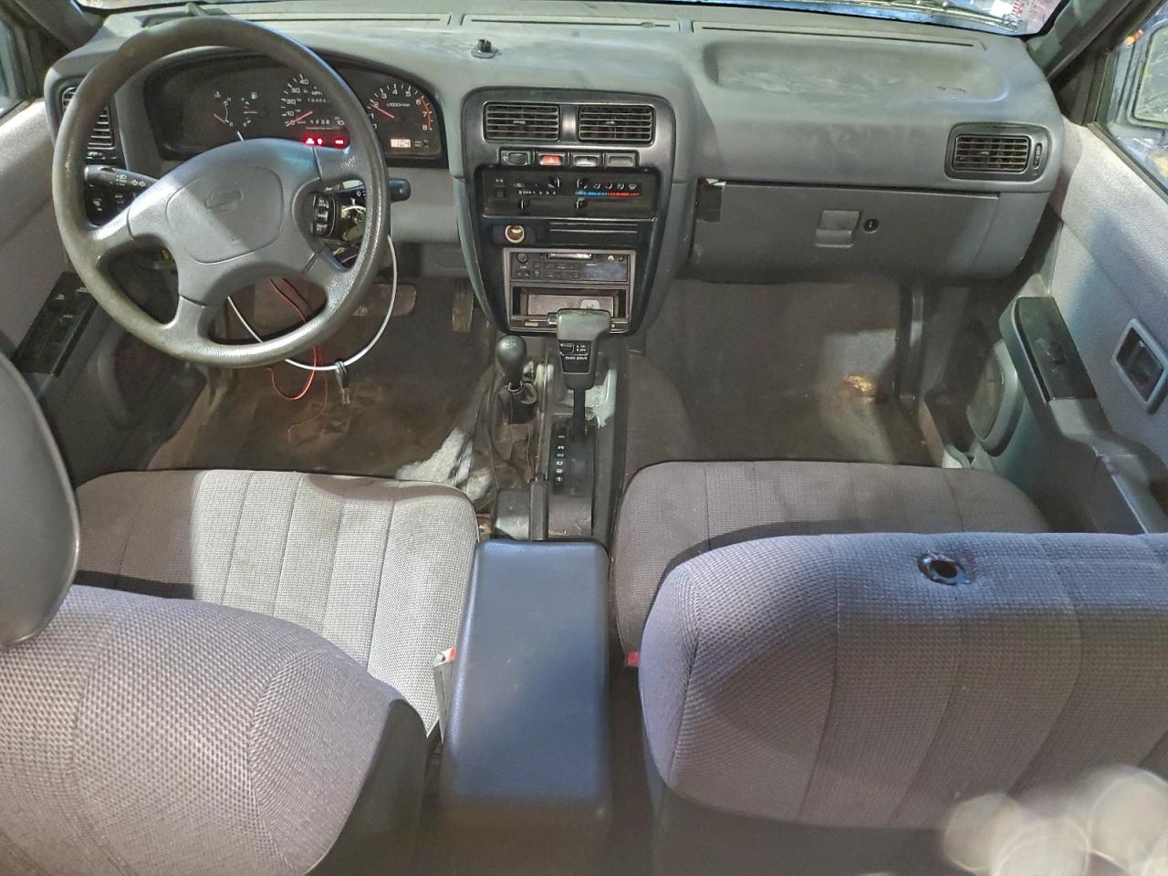 1995 Nissan Pathfinder Le Charcoal vin: JN8HD17Y7SW025037