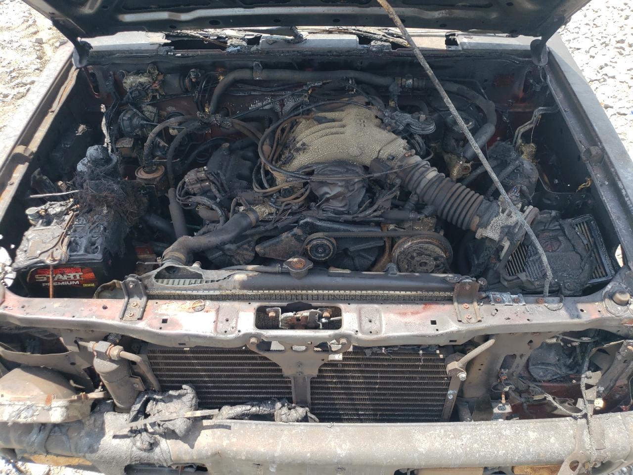 1995 Nissan Pathfinder Le Burn vin: JN8HD17Y7SW077011