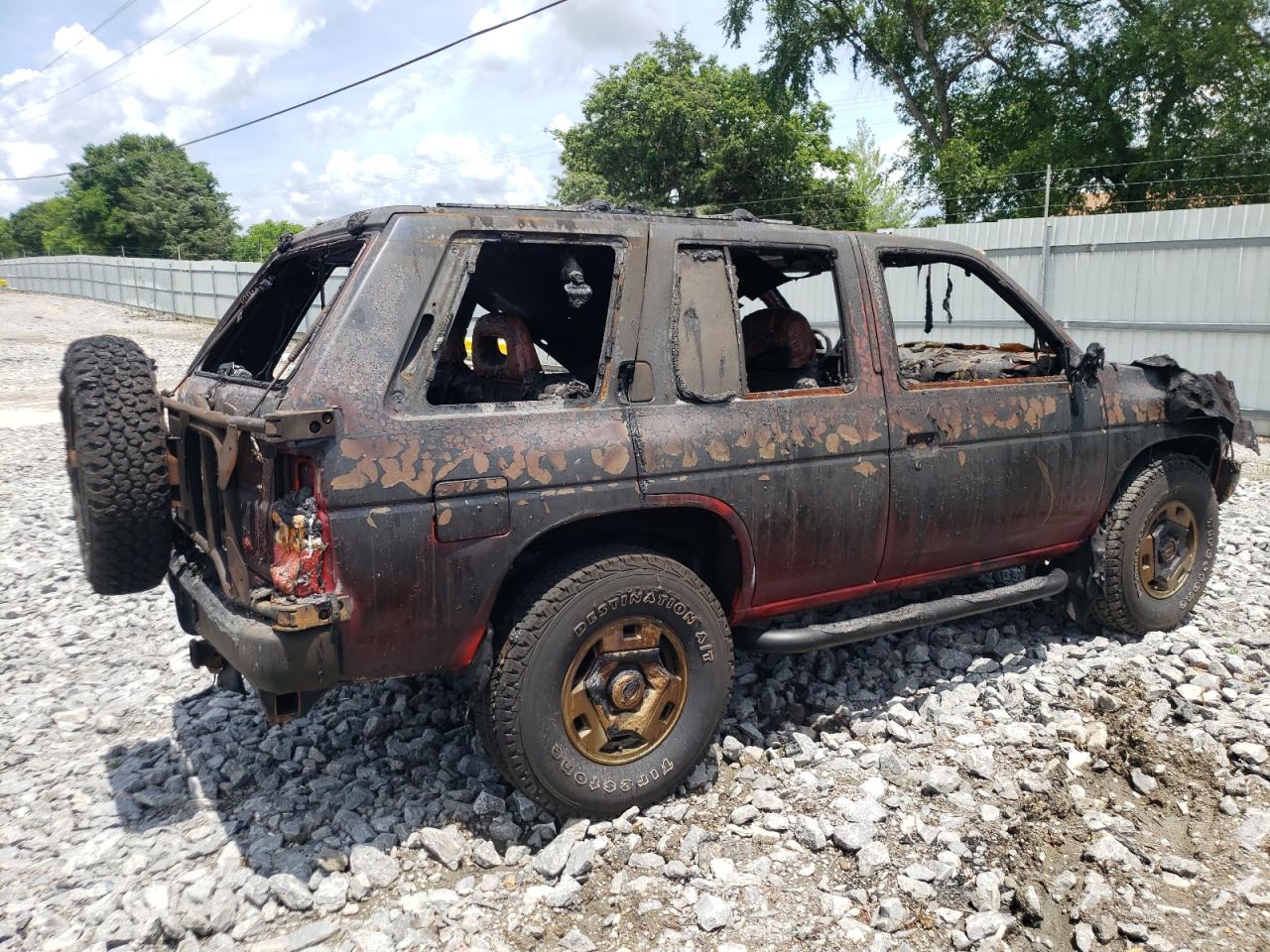 1995 Nissan Pathfinder Le Burn vin: JN8HD17Y7SW077011