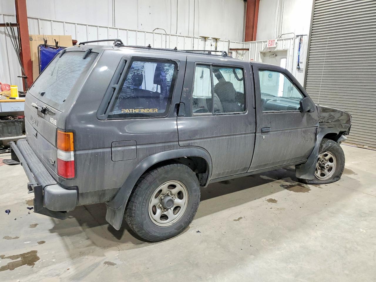 1994 Nissan Pathfinder Le Gray vin: JN8HD17Y8RW214113