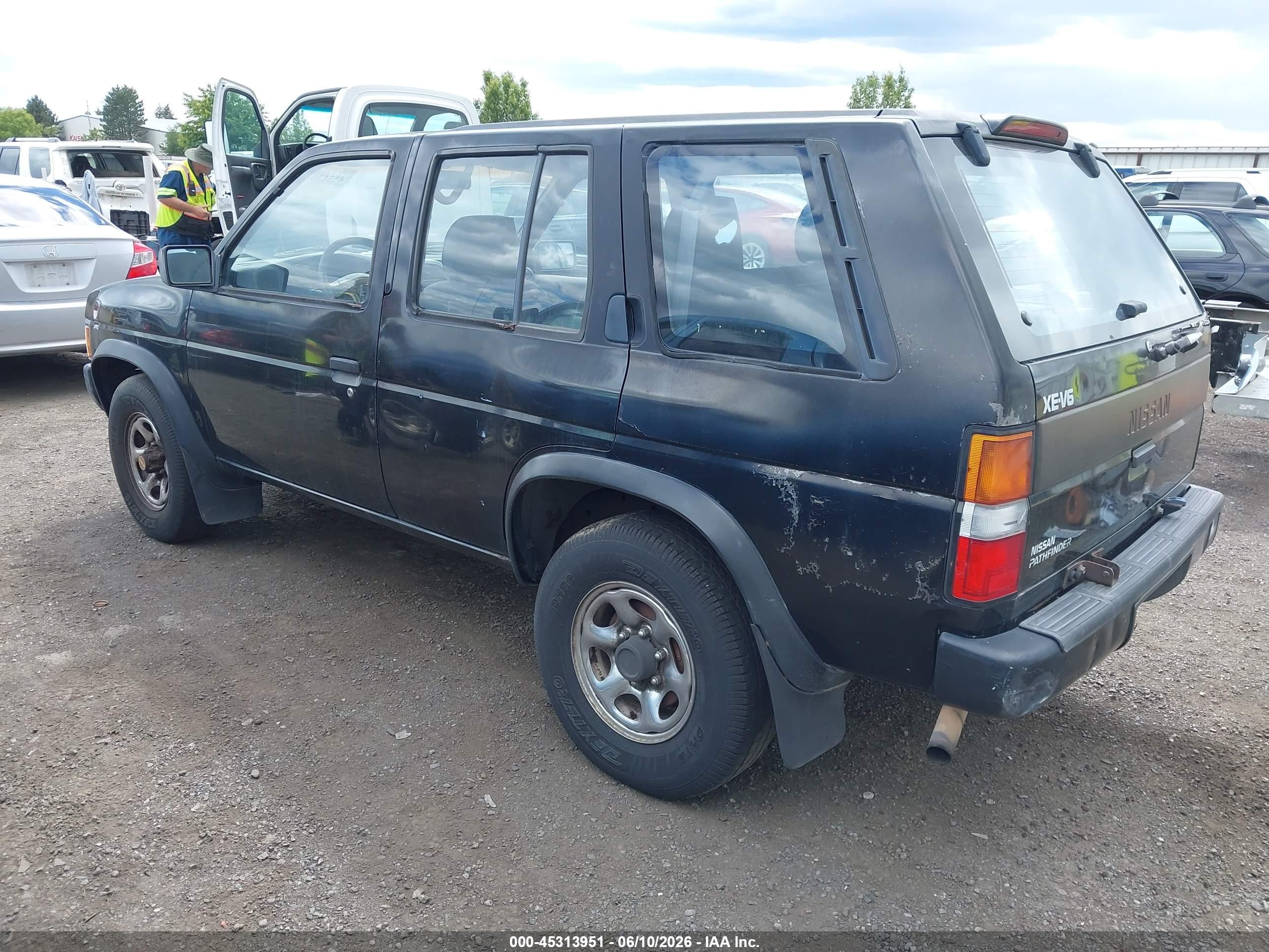 1994 Nissan Pathfinder Le/se/xe Black vin: JN8HD17Y9RW229512