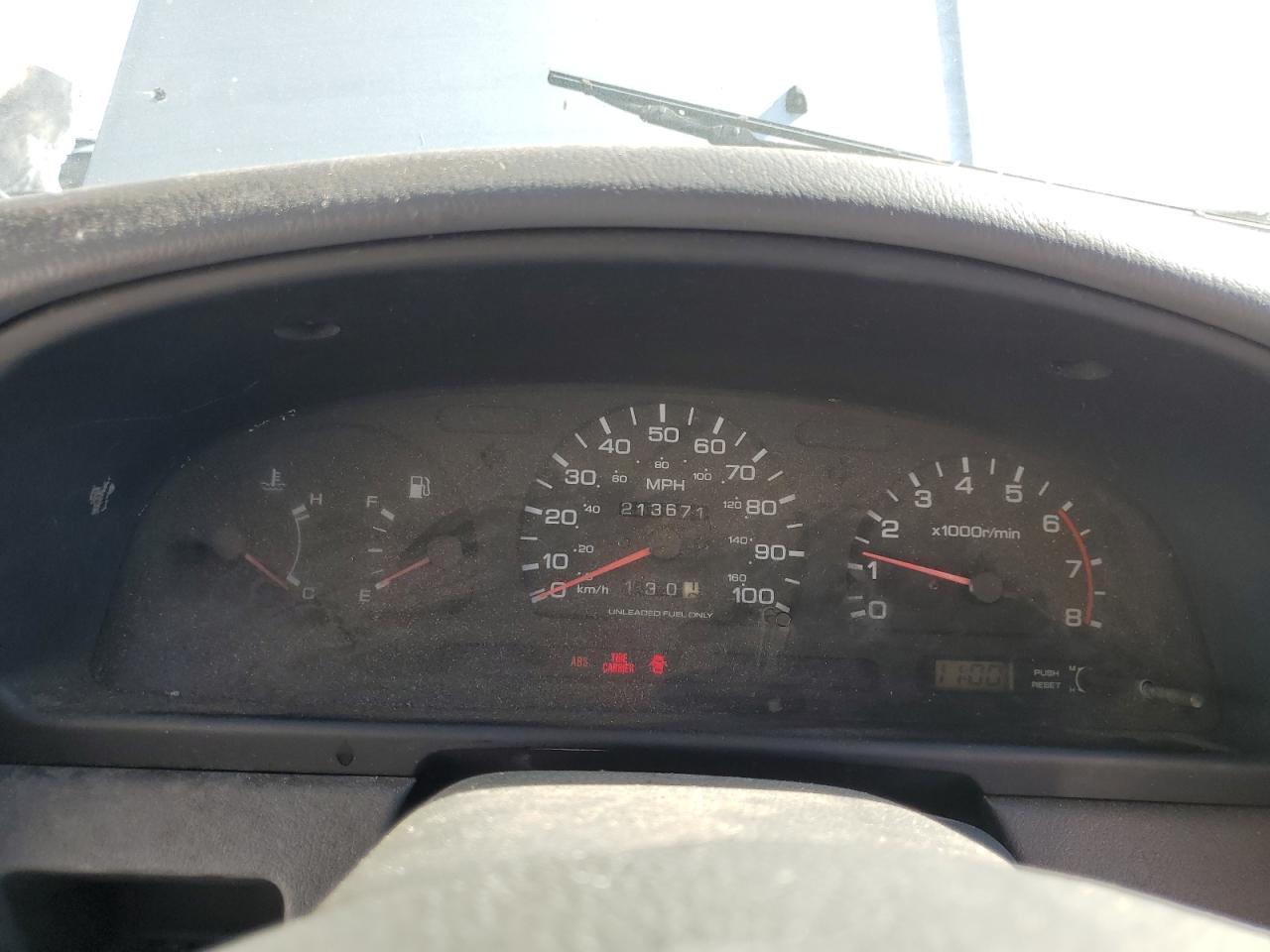 1995 Nissan Pathfinder Le Silver vin: JN8HD17Y9SW054099