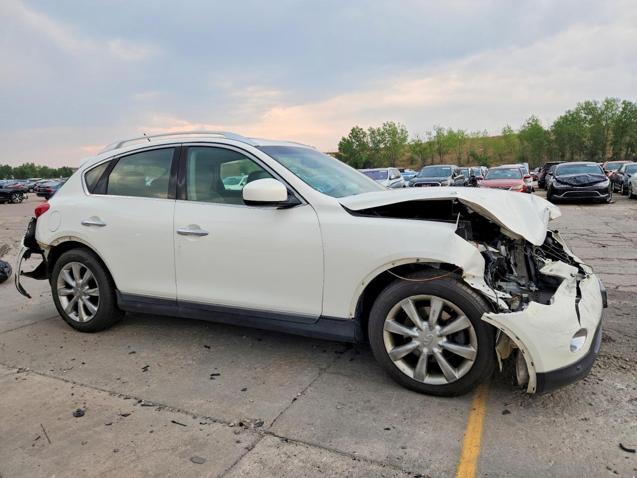 2008 Infiniti Ex35 Base White vin: JNKAJ09E88M300209
